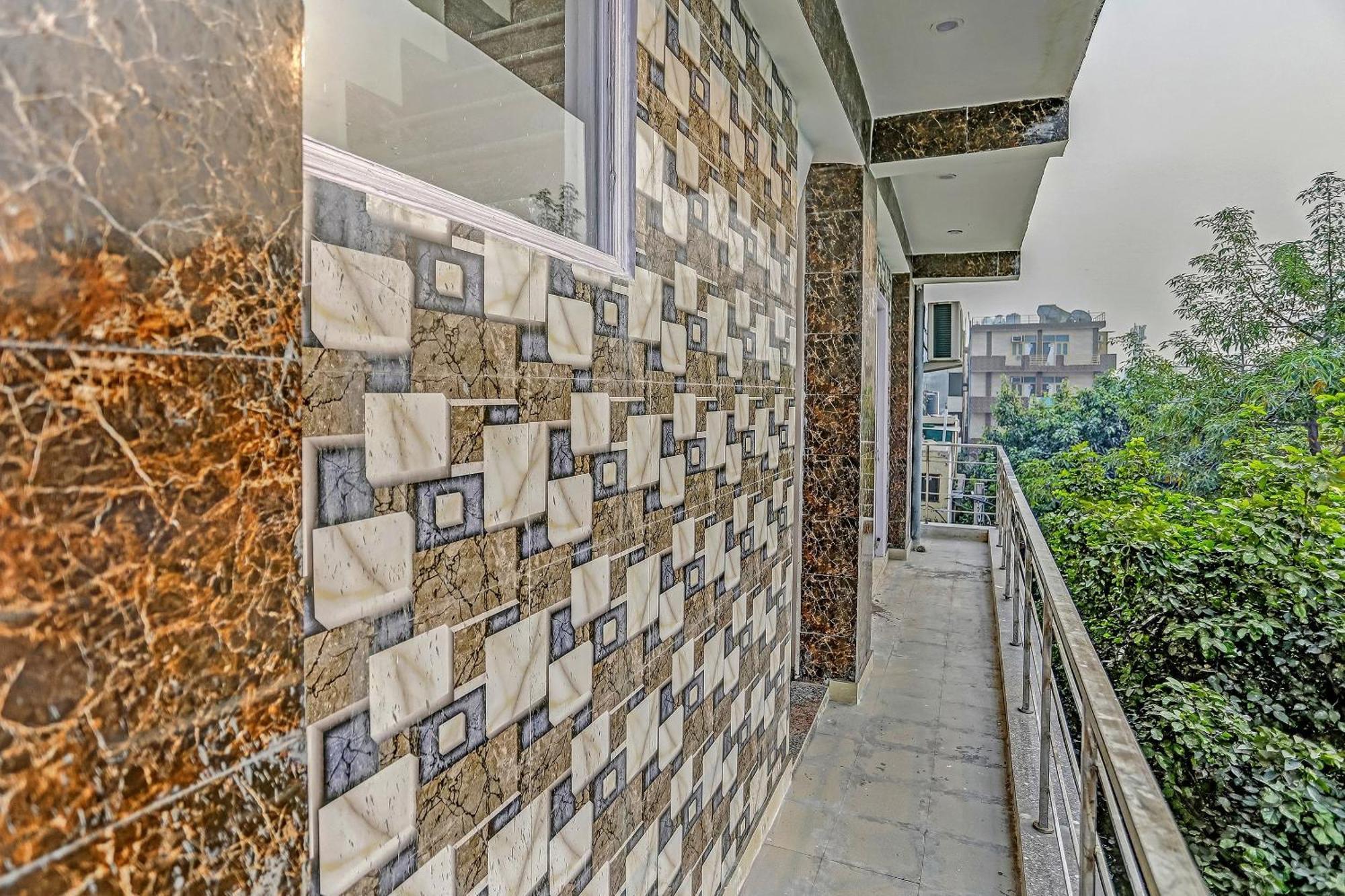 Oyo Flagship 84036 Welcome Hotel New Delhi
