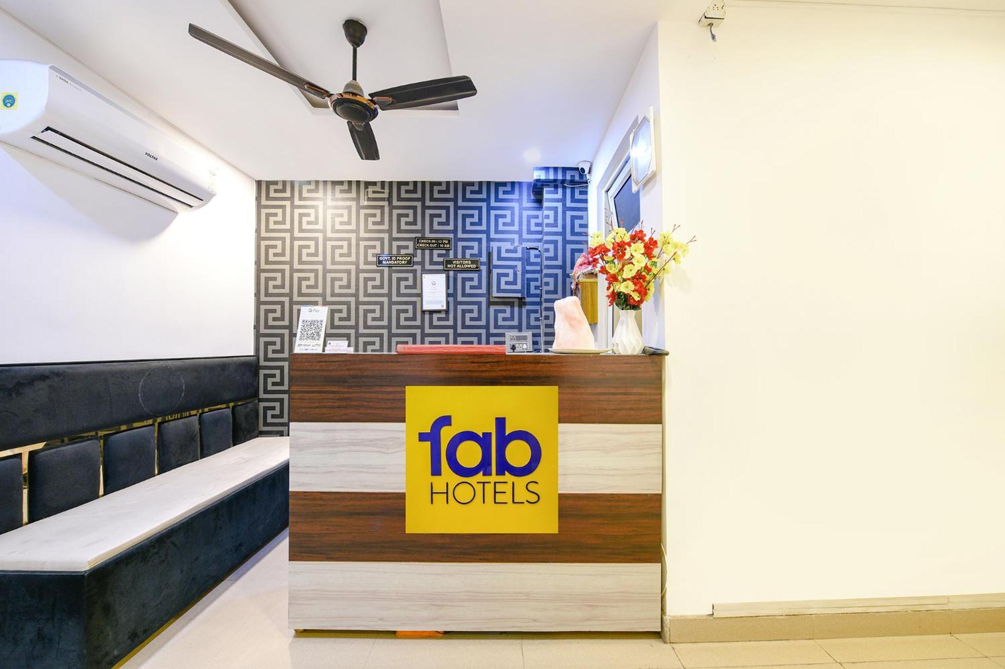 Fabhotel The Royal Residency