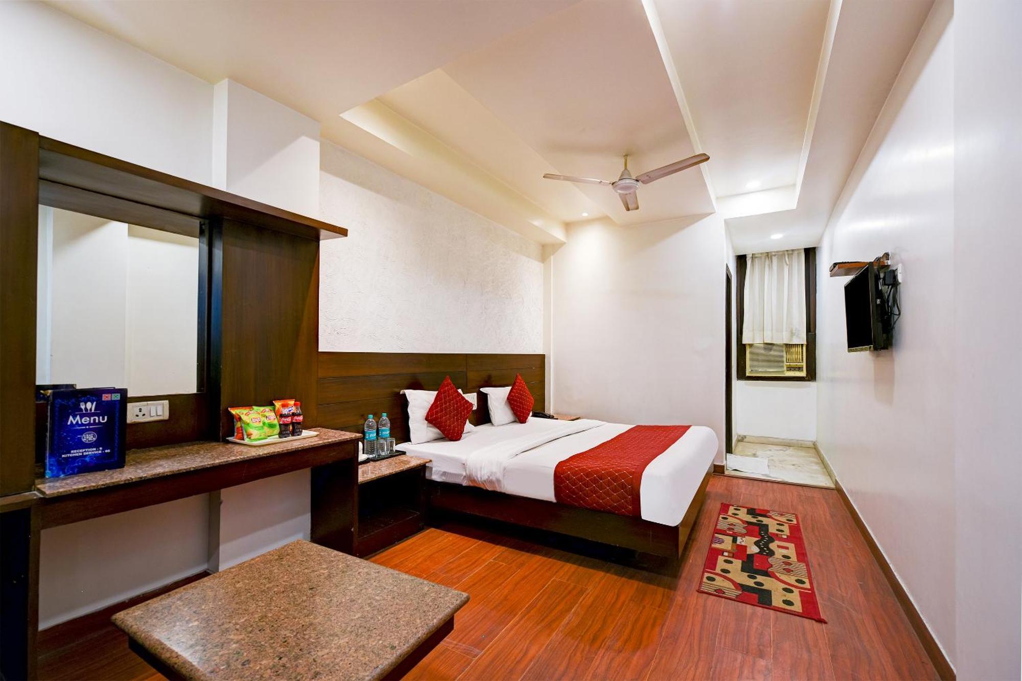 The Raj At Railway Station 3* Nova Deli