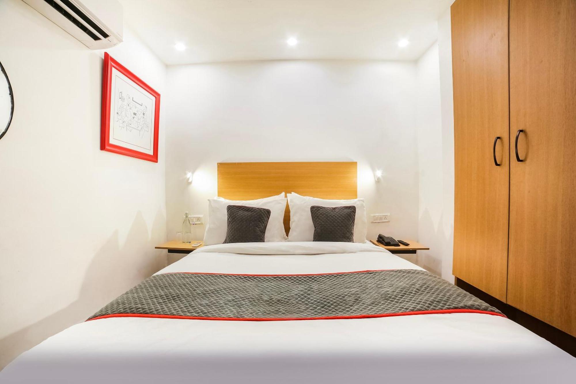 Hotel Super O Nawada Metro