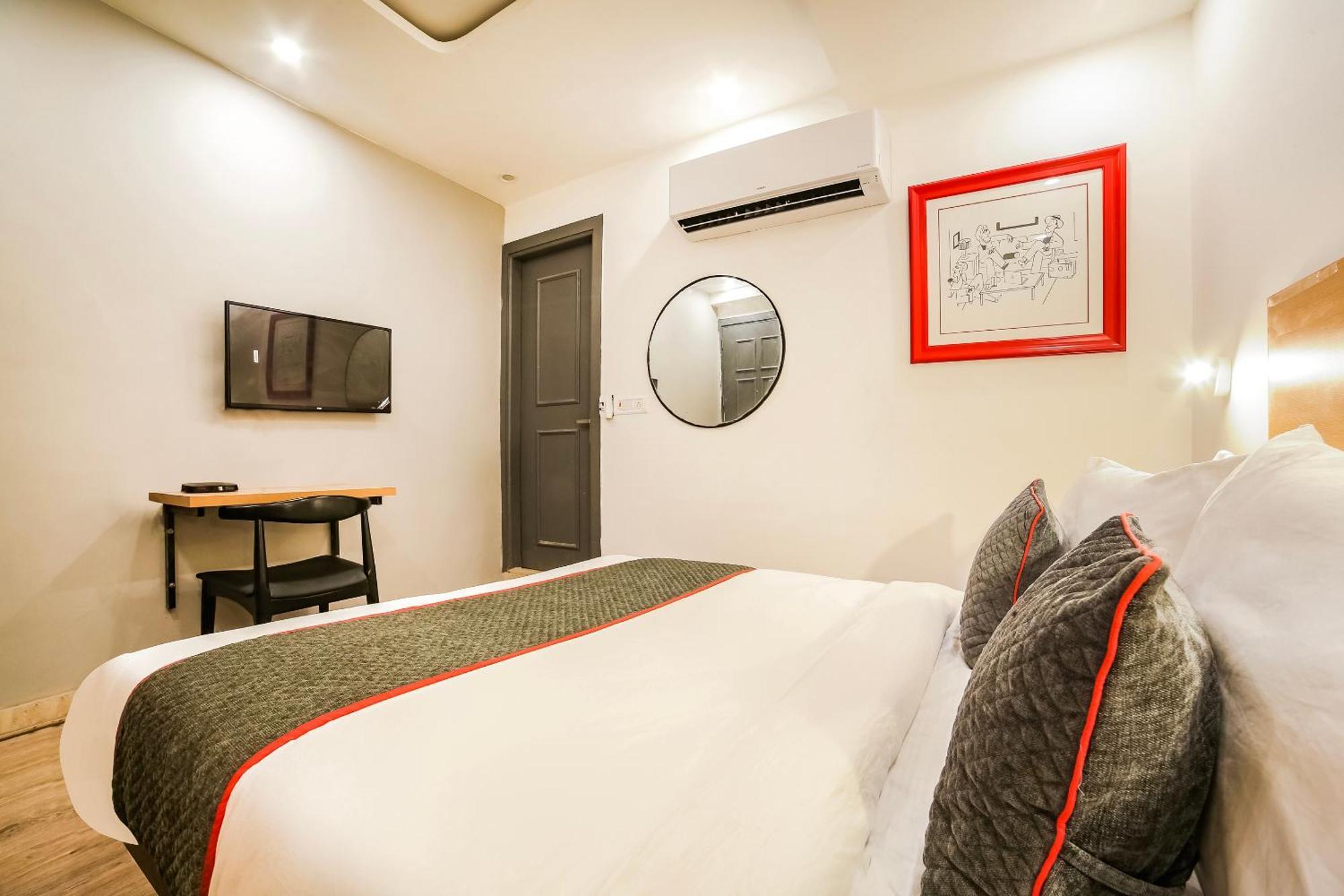 Hotel Super O Nawada Metro 4*