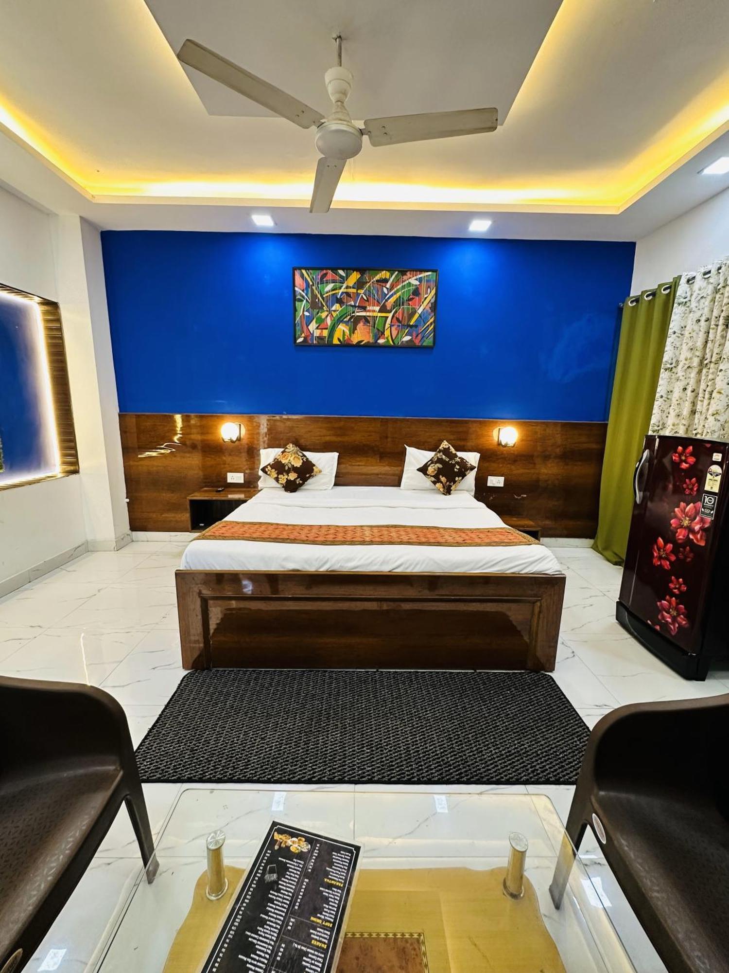 Golden Bed And Breakfast- High Quality In South Ex-1 D Block Nova Deli