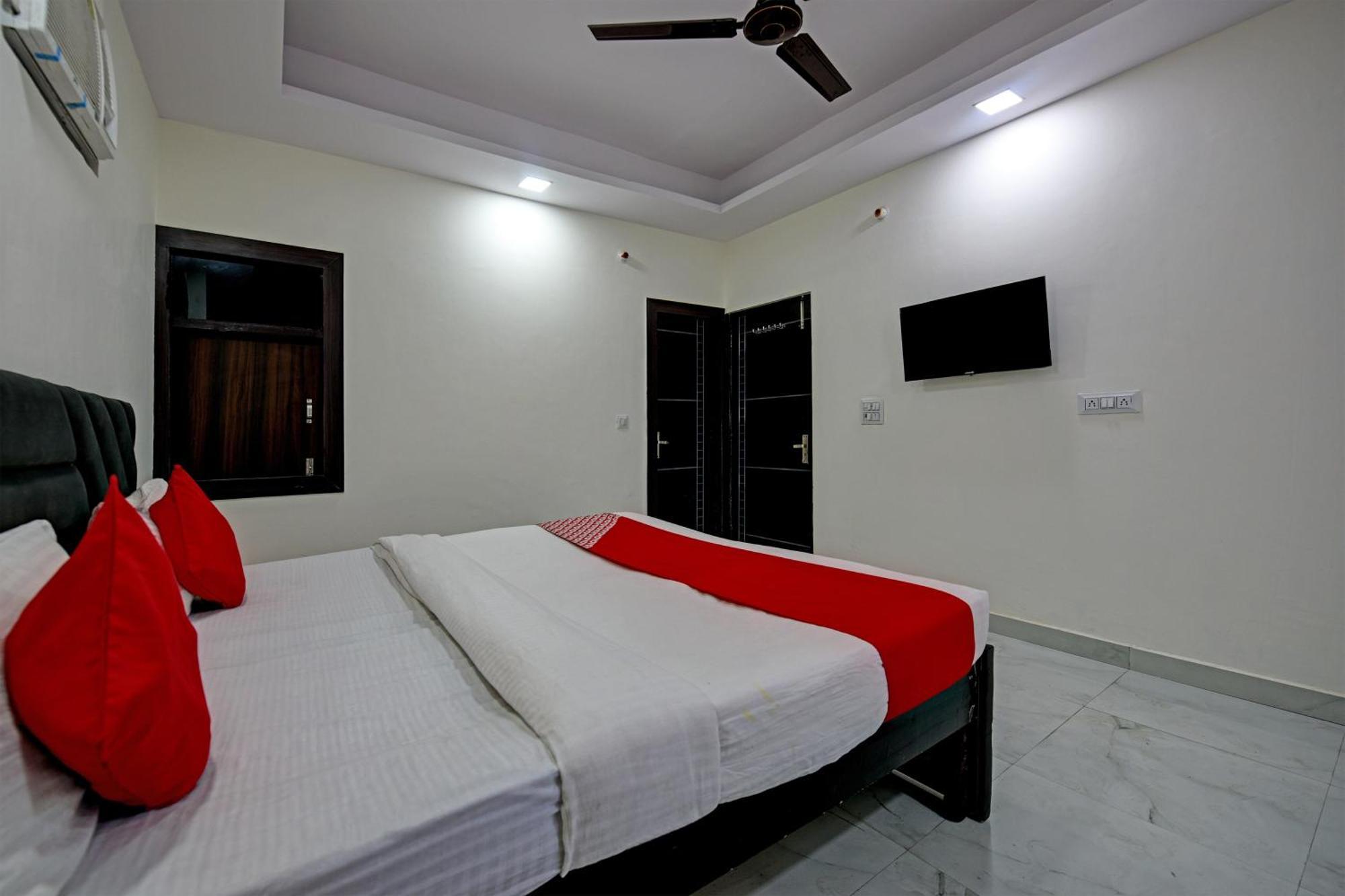 O Max 3* New Delhi