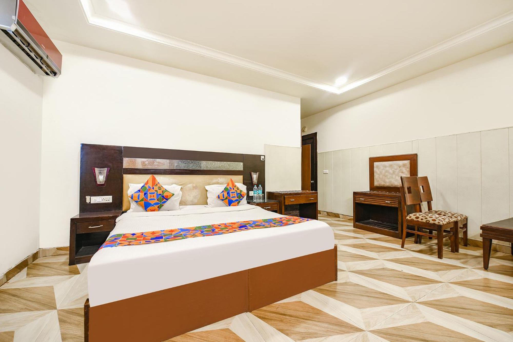 Fabhotel Grand Boutique Hotel