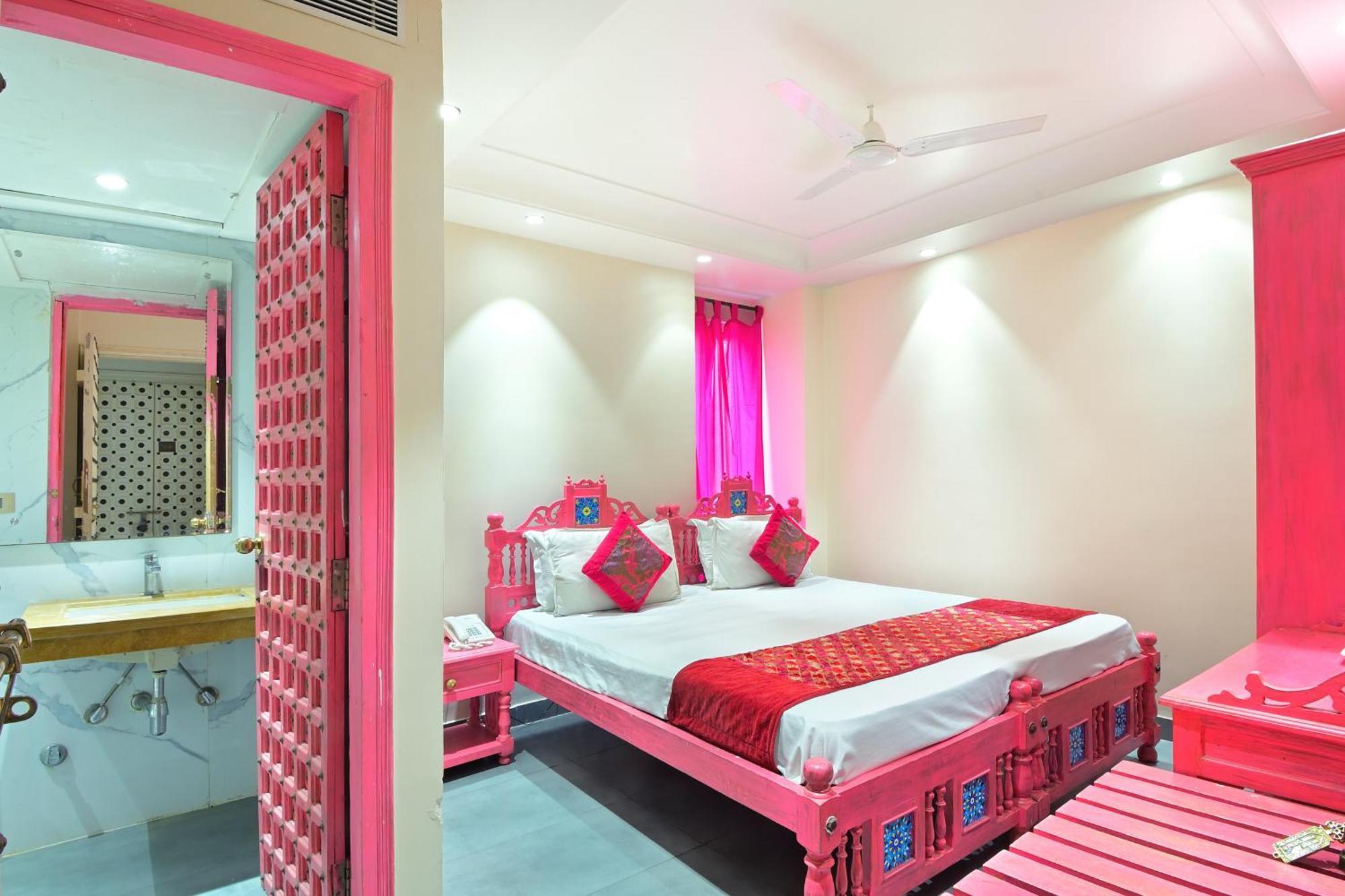 Hotel The Pinky - Heritage Boutique New Delhi