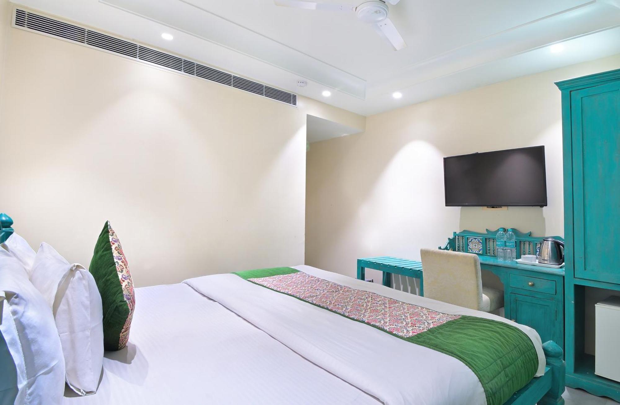 The Pinky - Heritage Boutique Hotel