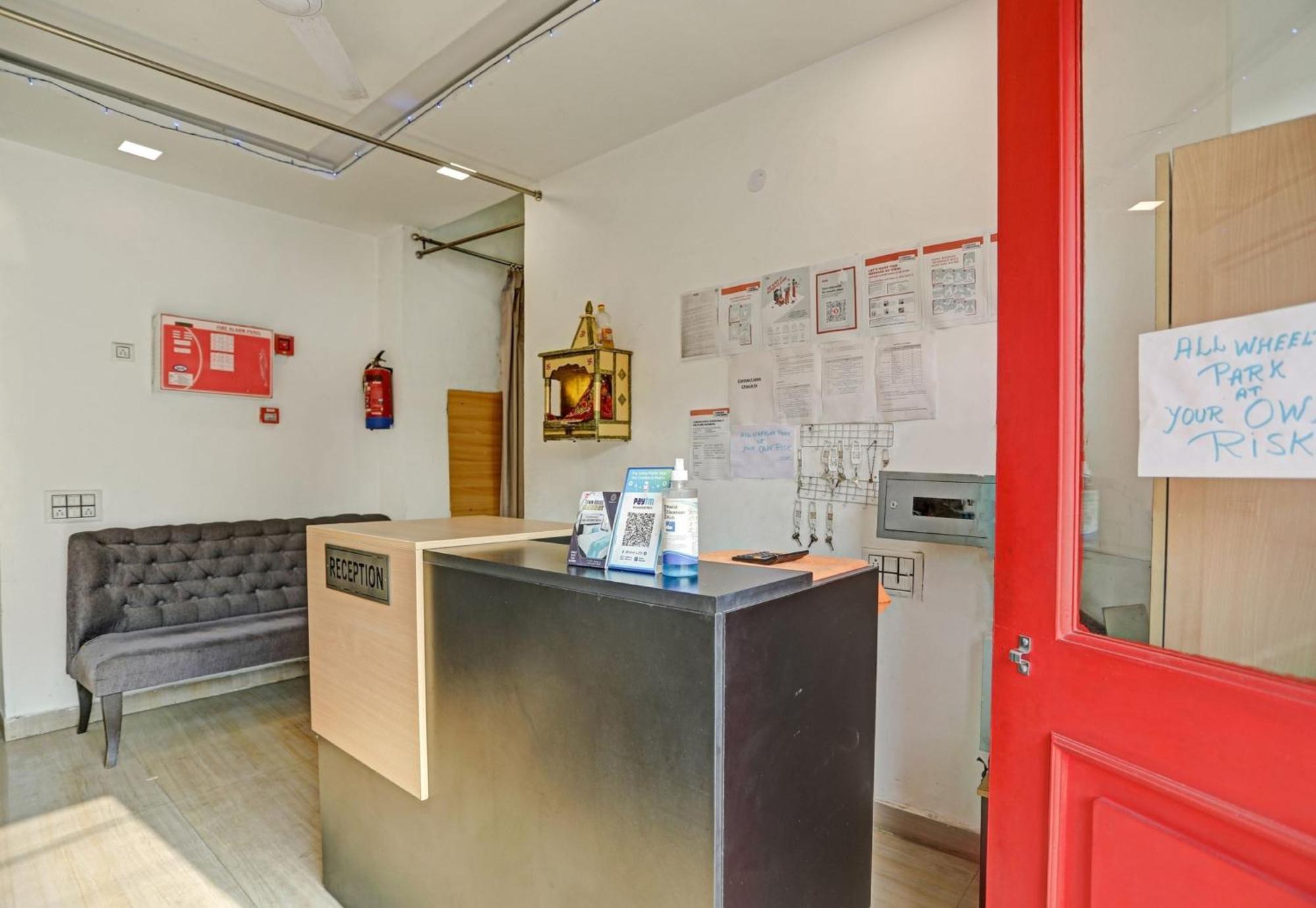Super Townhouse Mannat Rohini 16 Hotel Delhi (National Capital Territory of India)