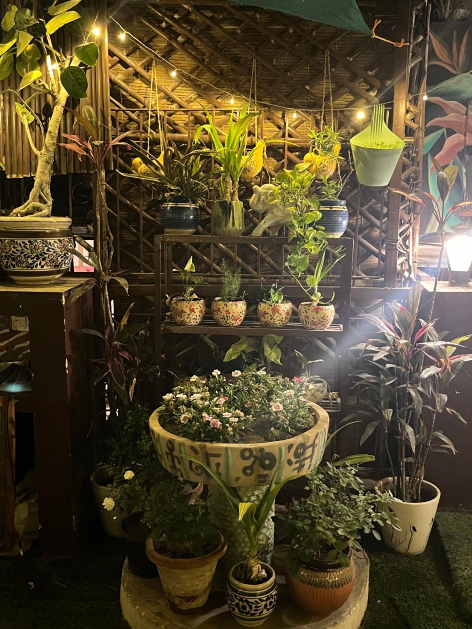 Apartment Anavrin Art House
