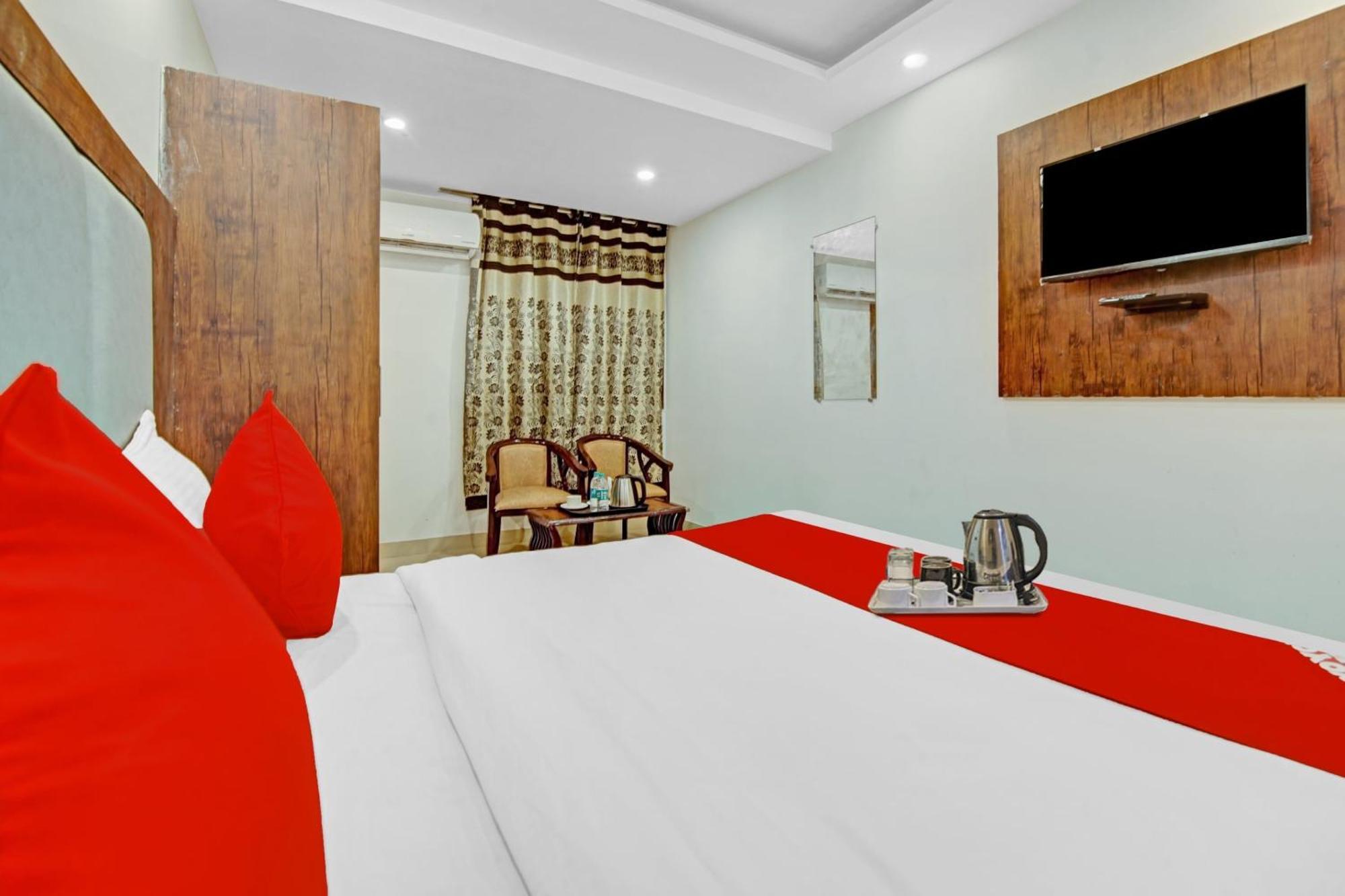 O Tez Plaza Hotel Nova Deli
