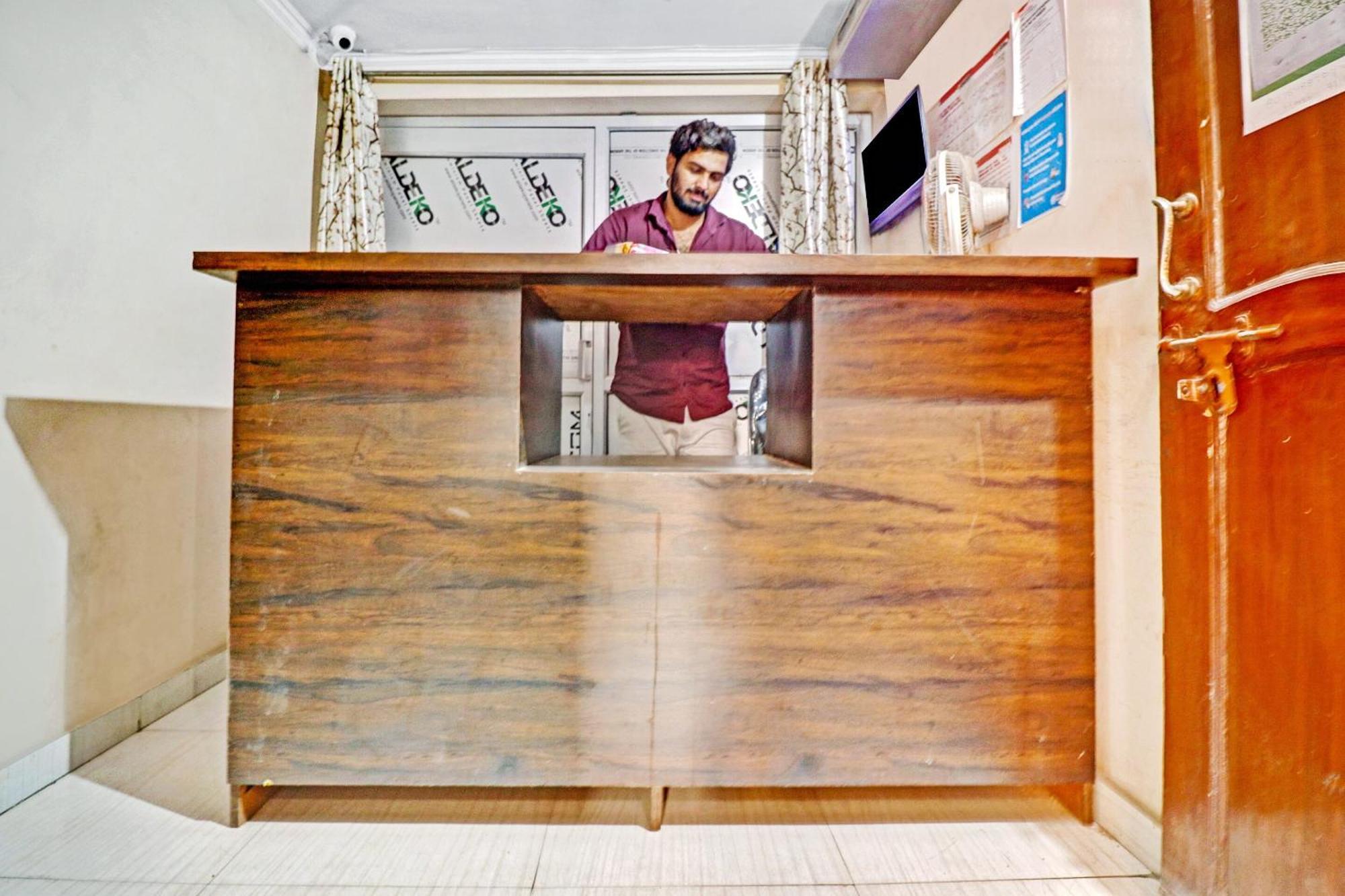 Oyo Flagship Victor House 3* New Delhi