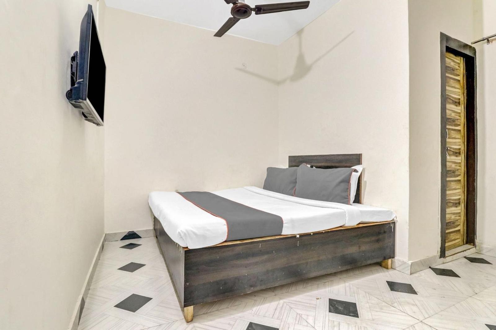 Oyo Flagship Victor House Hotel New Delhi