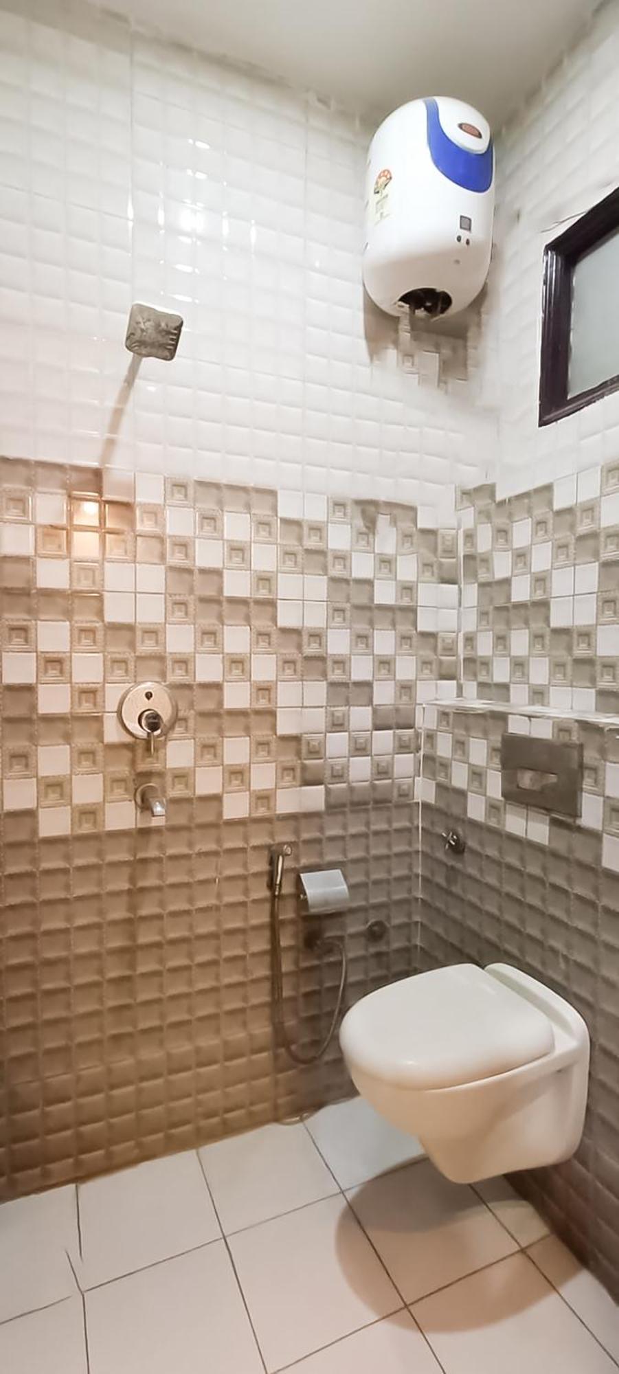 Hotel Rose Residency Near Yashobhoomi 3*