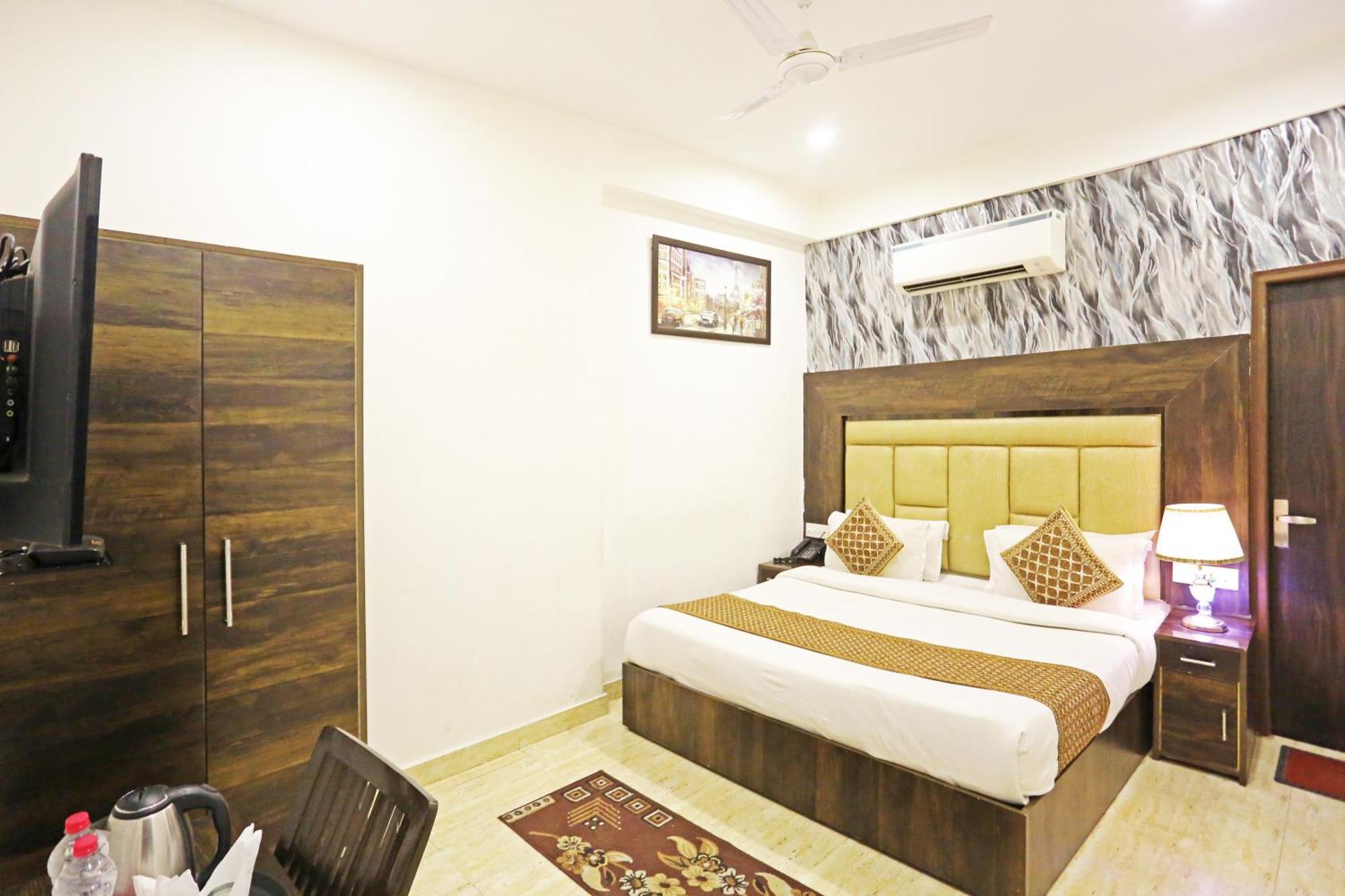 The Kiara Near Delhi Airport Hotel New Delhi