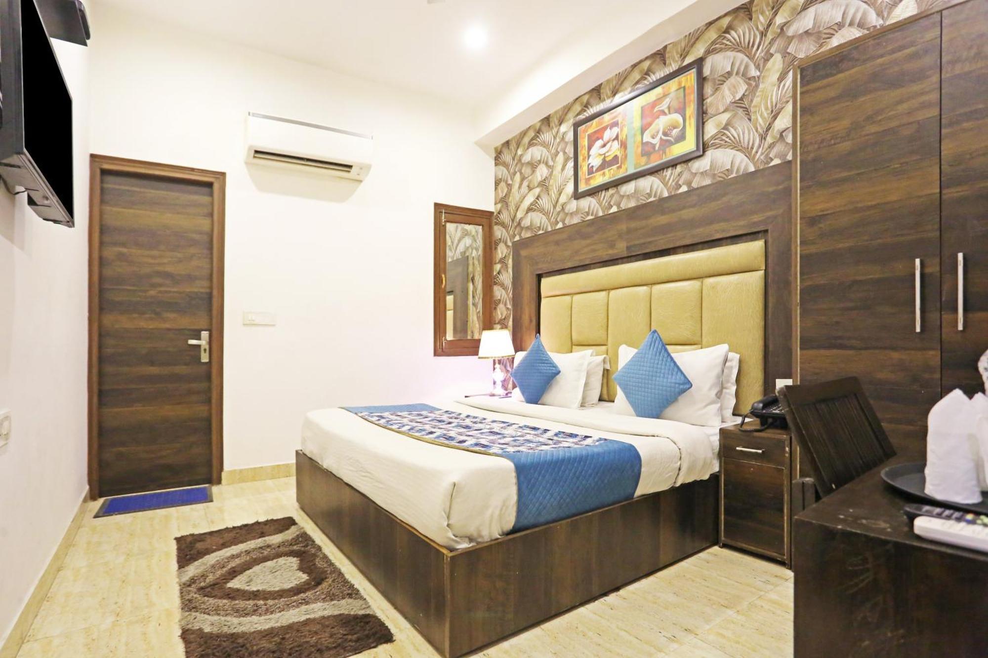 Hotel The Kiara Near Delhi Airport New Delhi