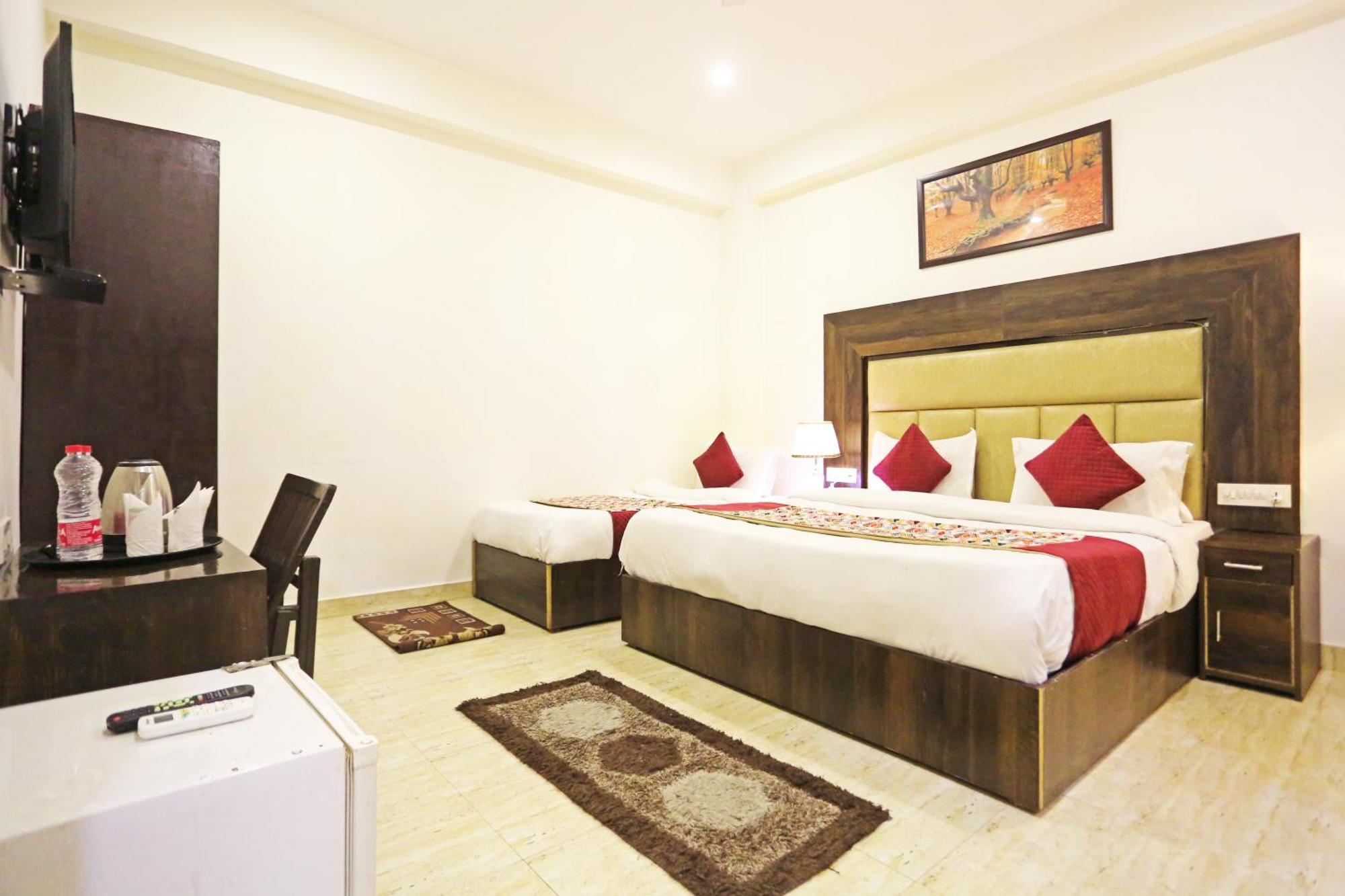 The Kiara Near Delhi Airport Hotel New Delhi
