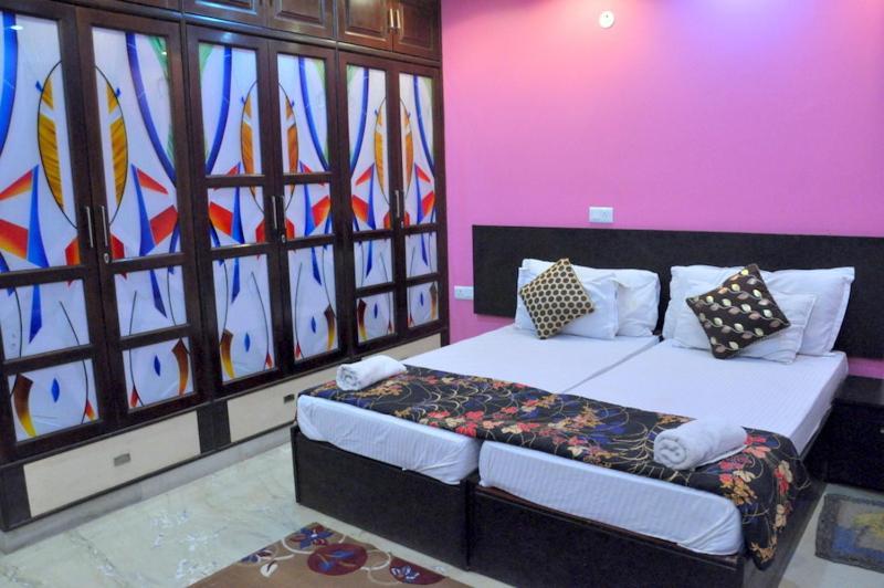 The Royal Nest Bed & Breakfast *