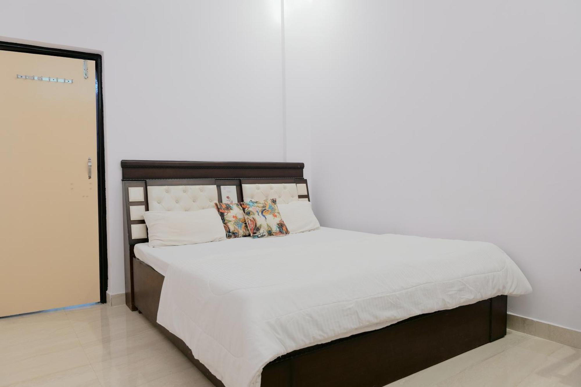 Hotel Embassy New Delhi