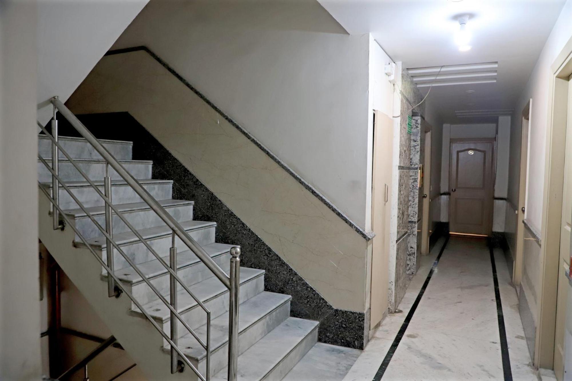 Hotel Klick International New Delhi
