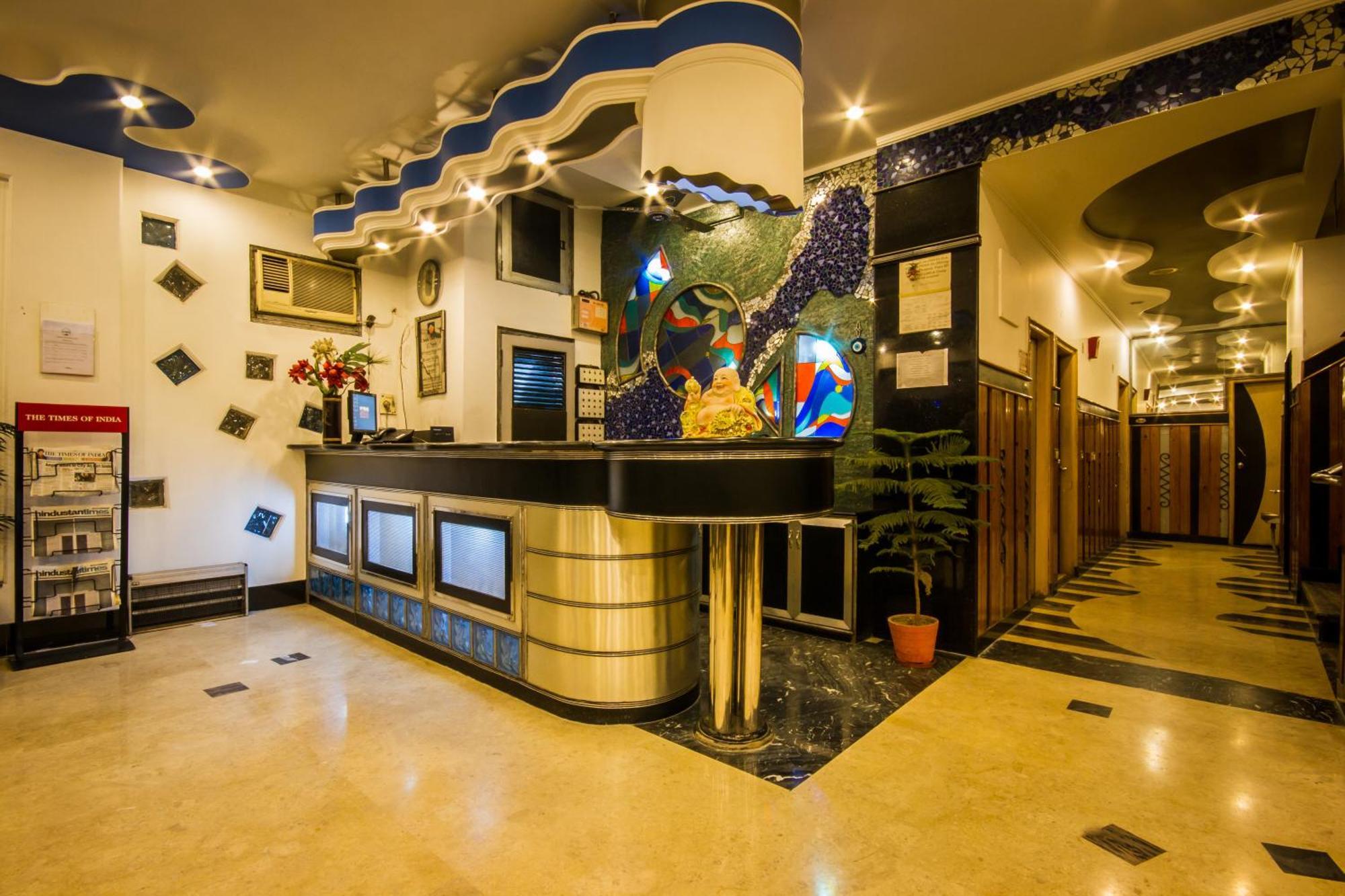 Hotel The Suncourt Yatri