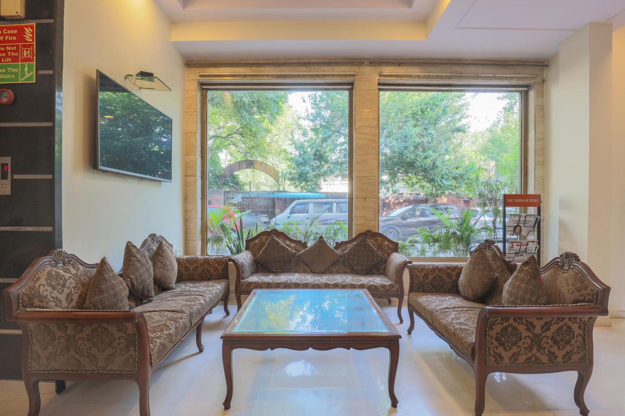 Hotel Blessings On Road Near New Delhi Railway Station 3*
