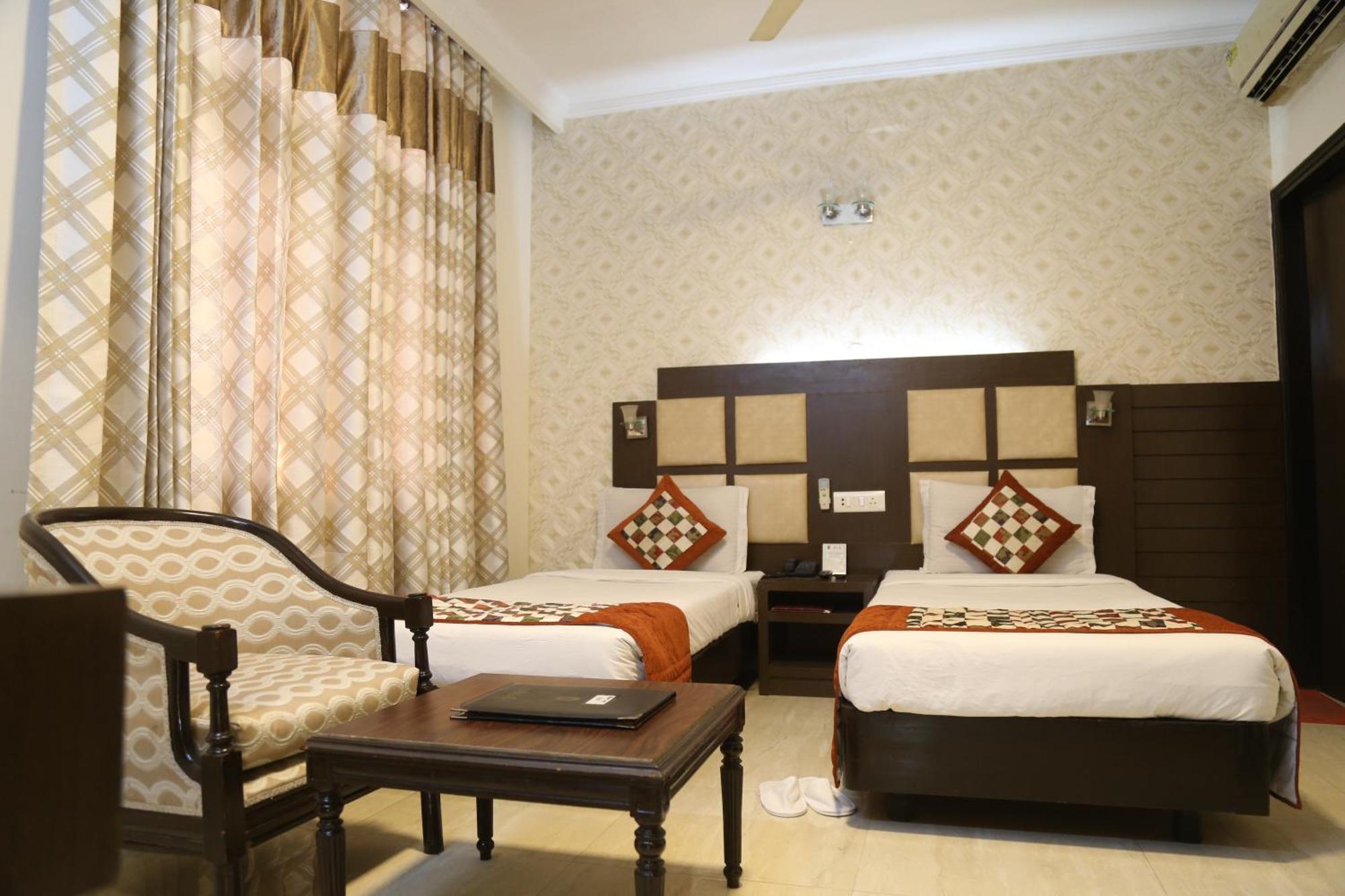 Amar Inn- Lajpat Nagar Market New Delhi