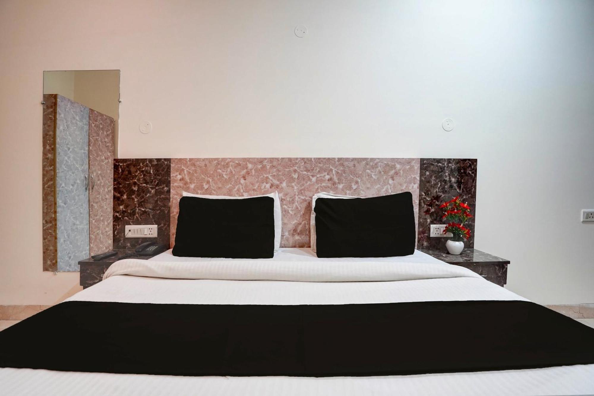 Hotel O Gold