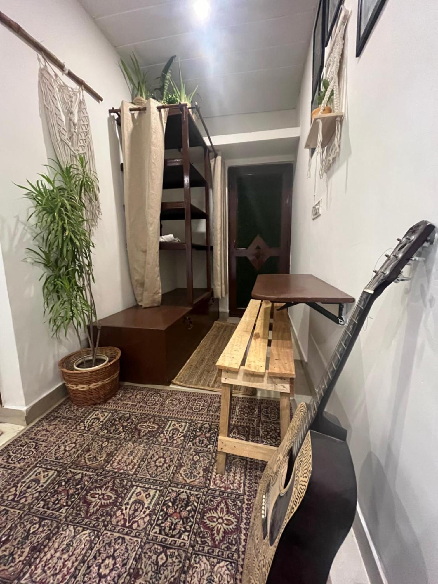 Anavrin Art House