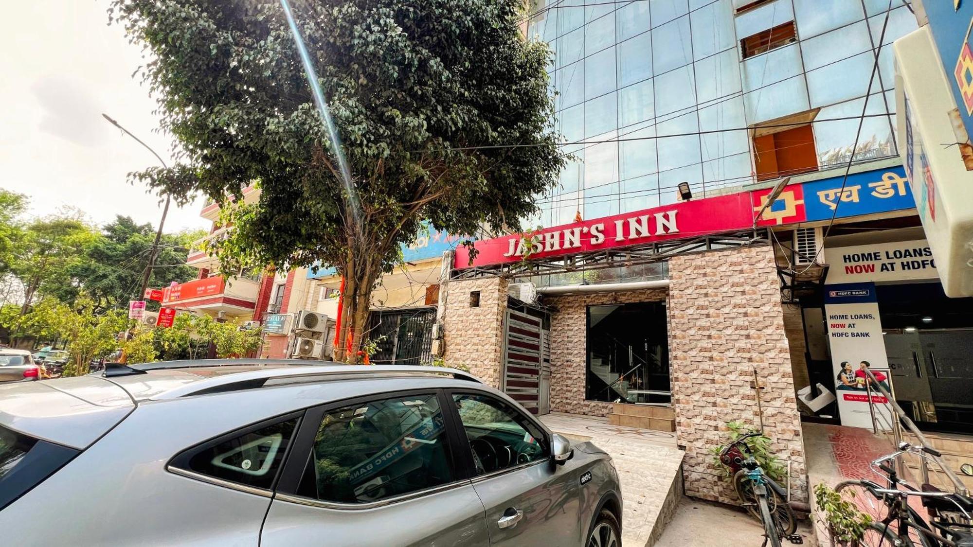 Hotel Jashn Near Apollo Hospital New Delhi