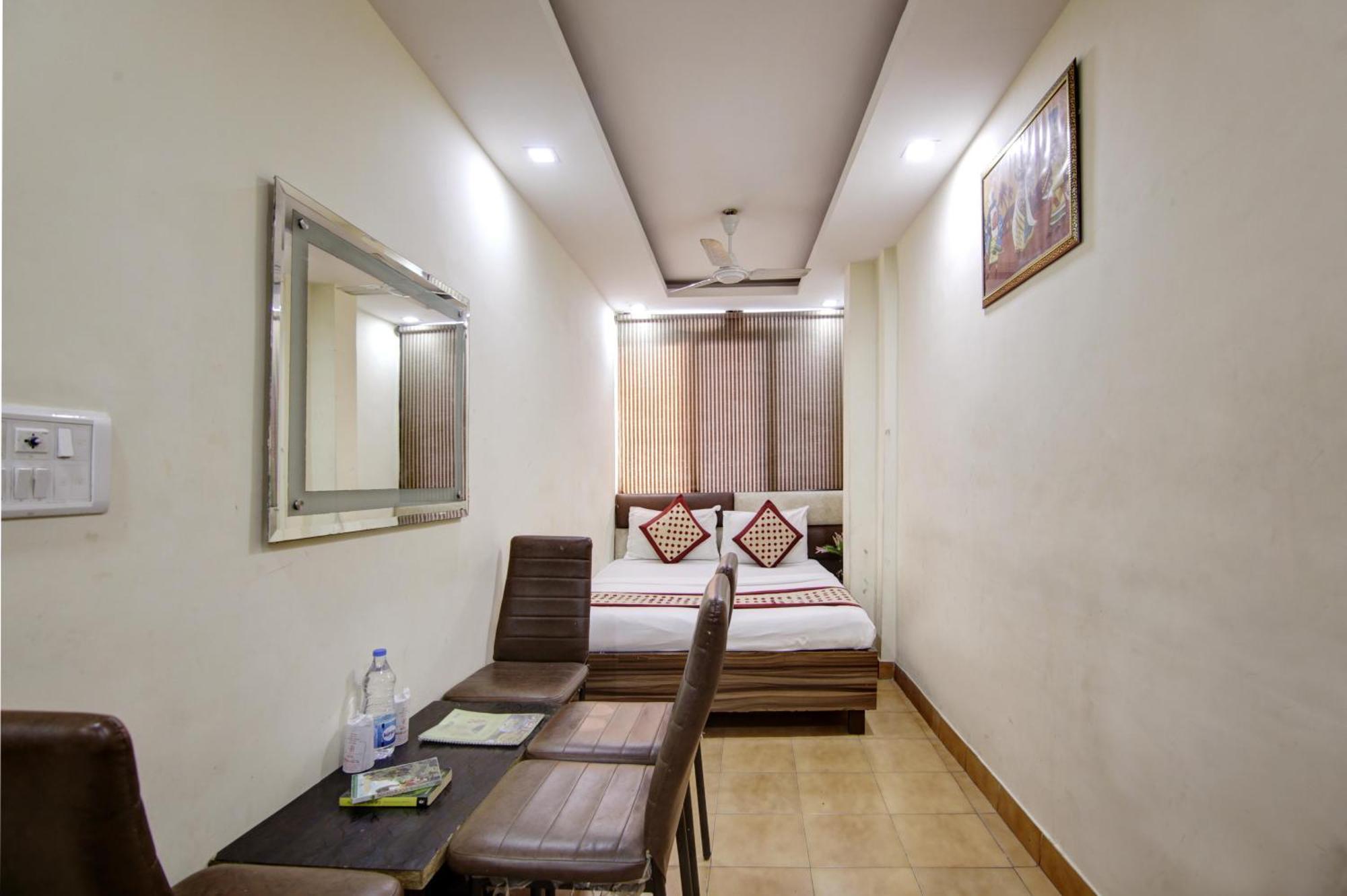 Dreamland Dx-paharganj New Delhi