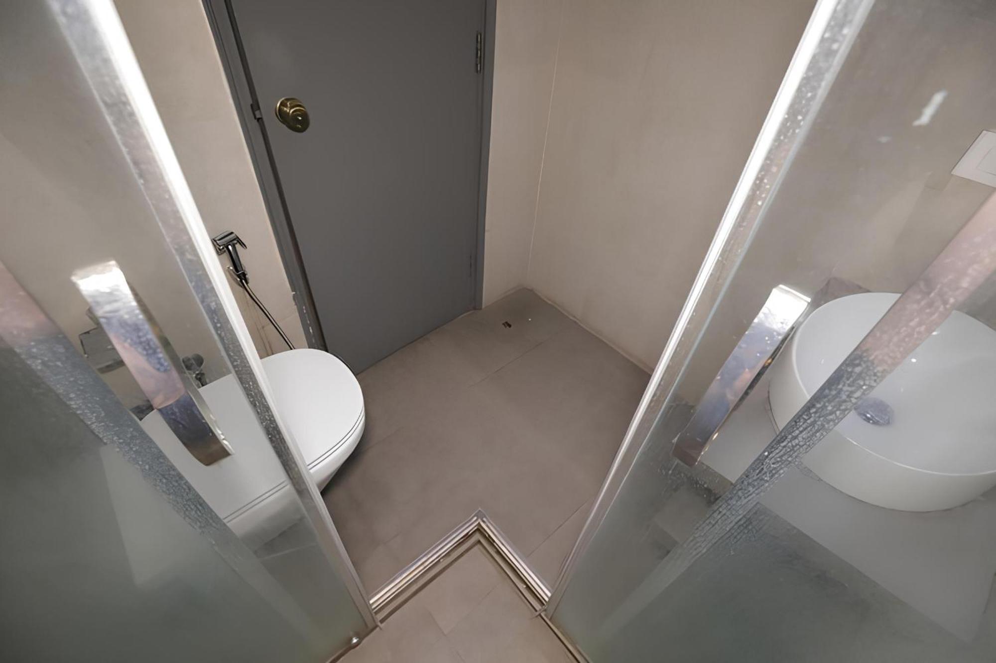Hotel Qotel Chhatarpur- Opp Tivoli Garden 3*