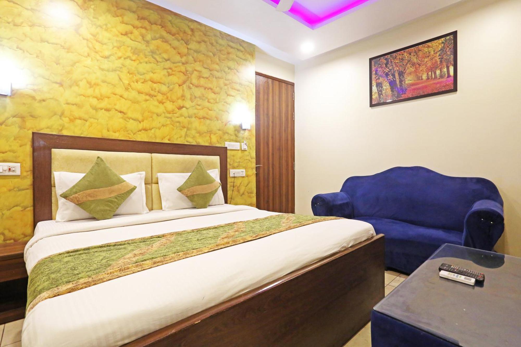 Hotel Airport Hotel Redstone 3*
