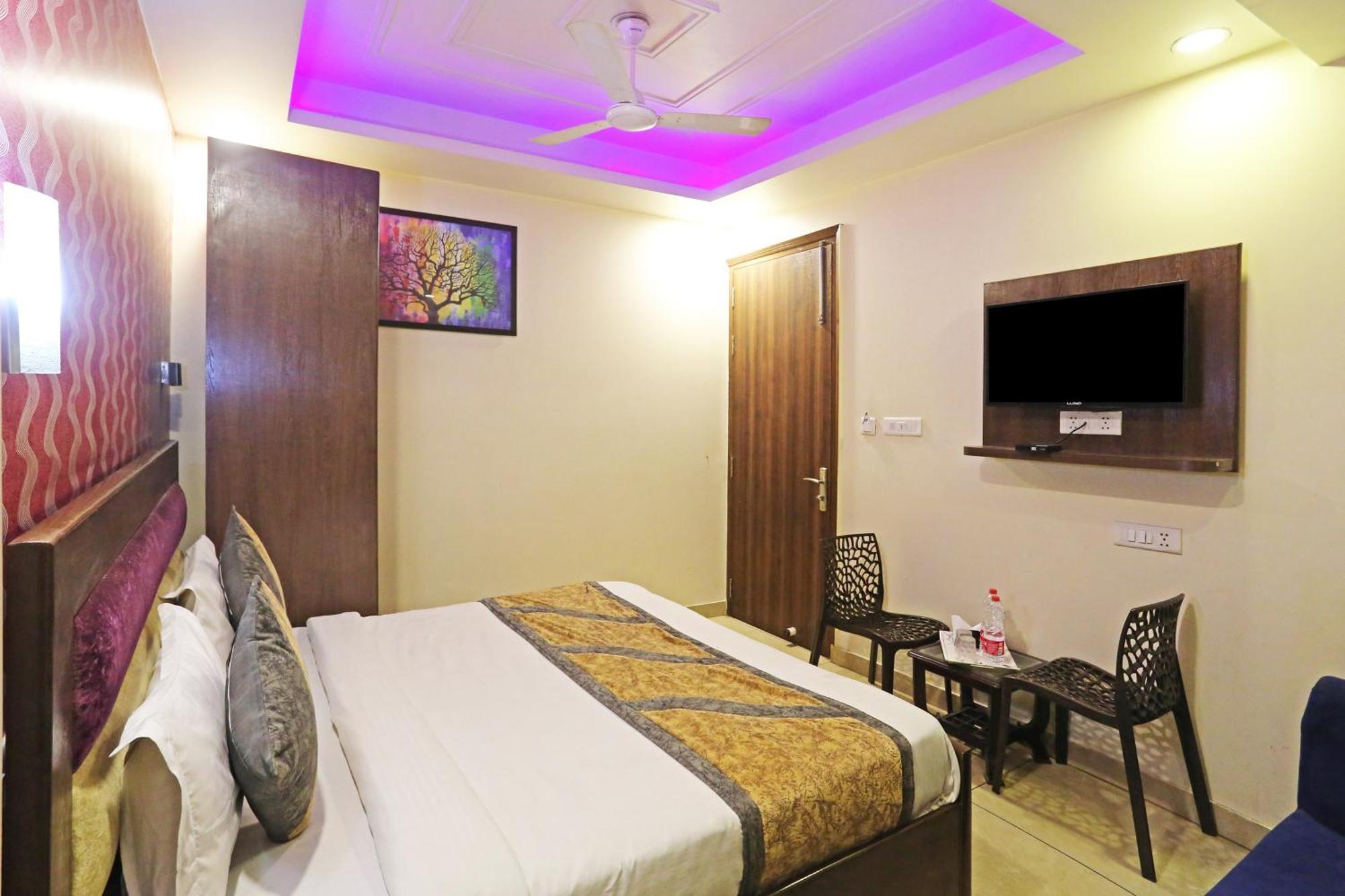 Hotel Airport Hotel Redstone