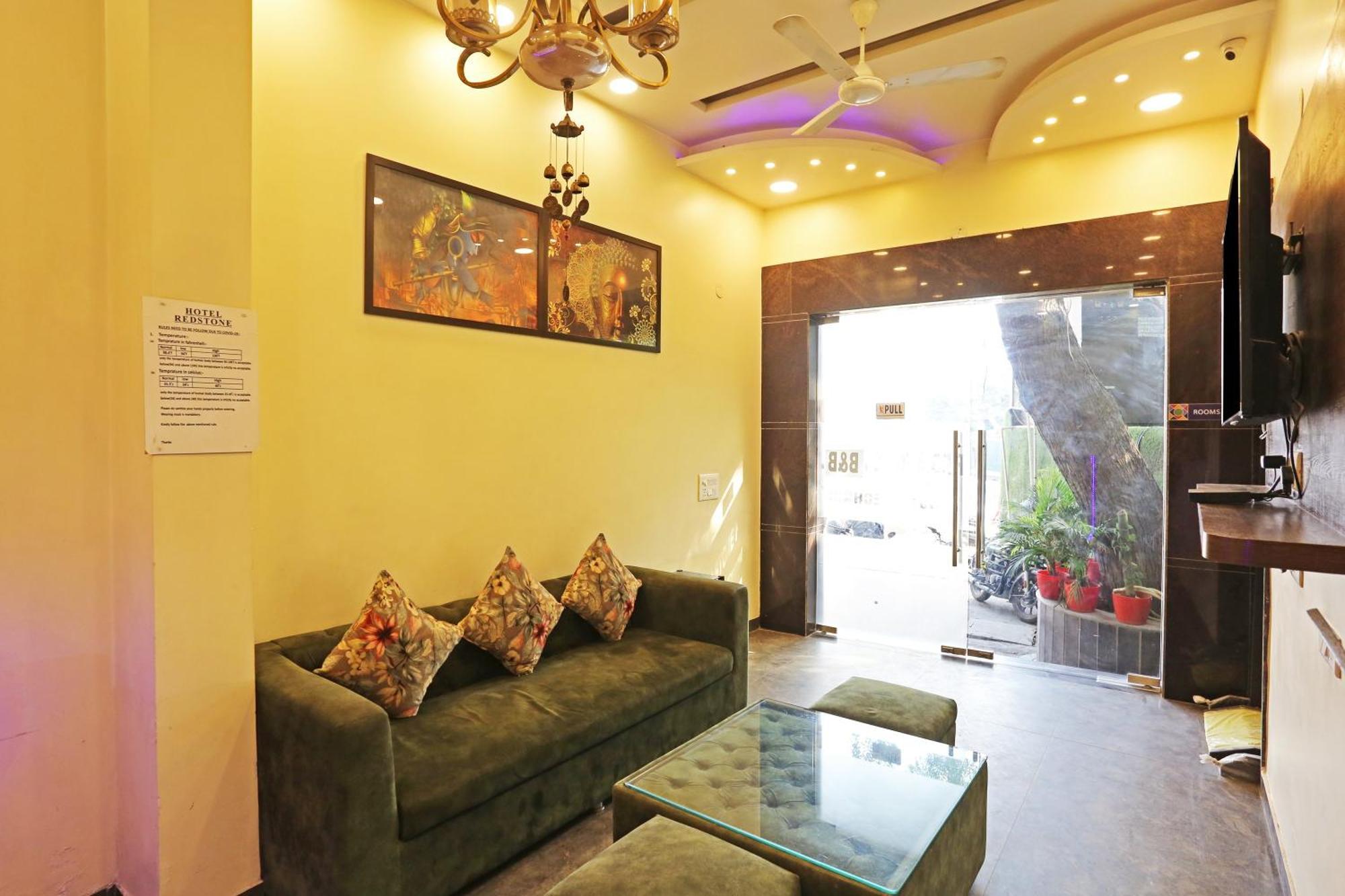 Hotel Airport Hotel Redstone New Delhi
