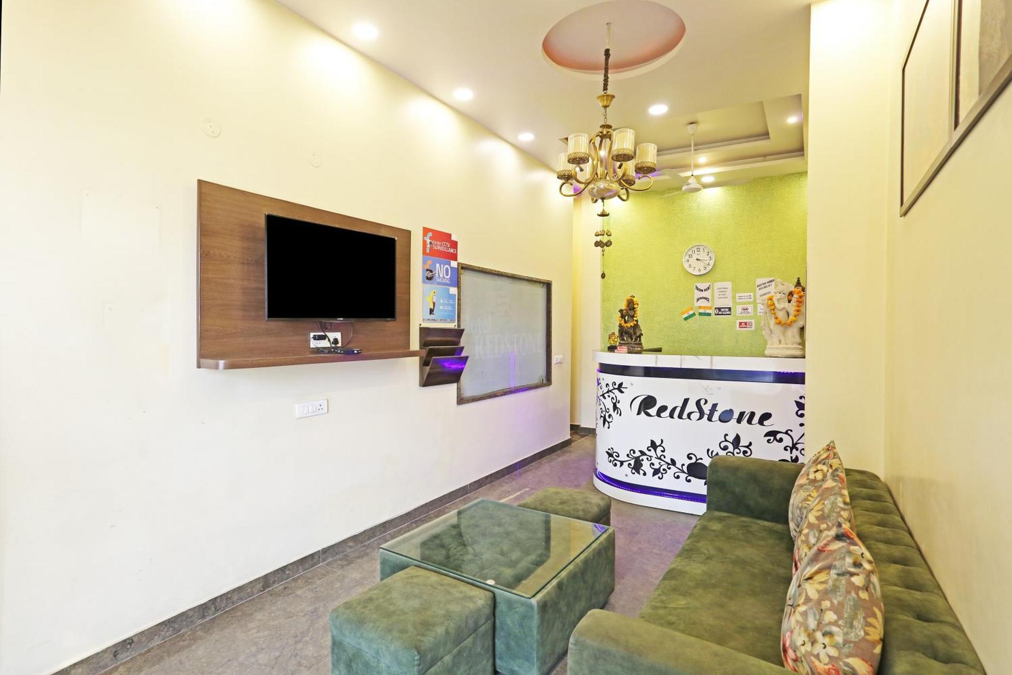 Hotel Airport Hotel Redstone 3*