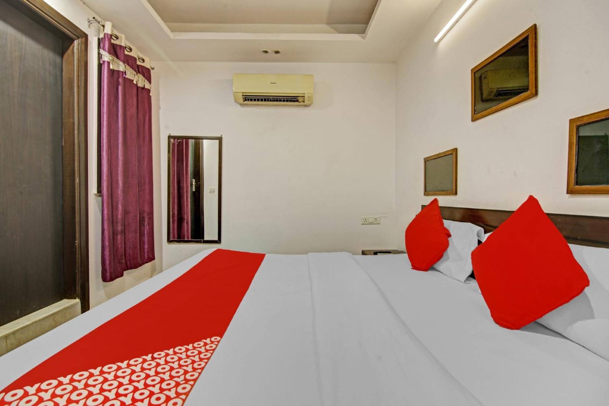 Hotel Collection 81027 Soni New Delhi
