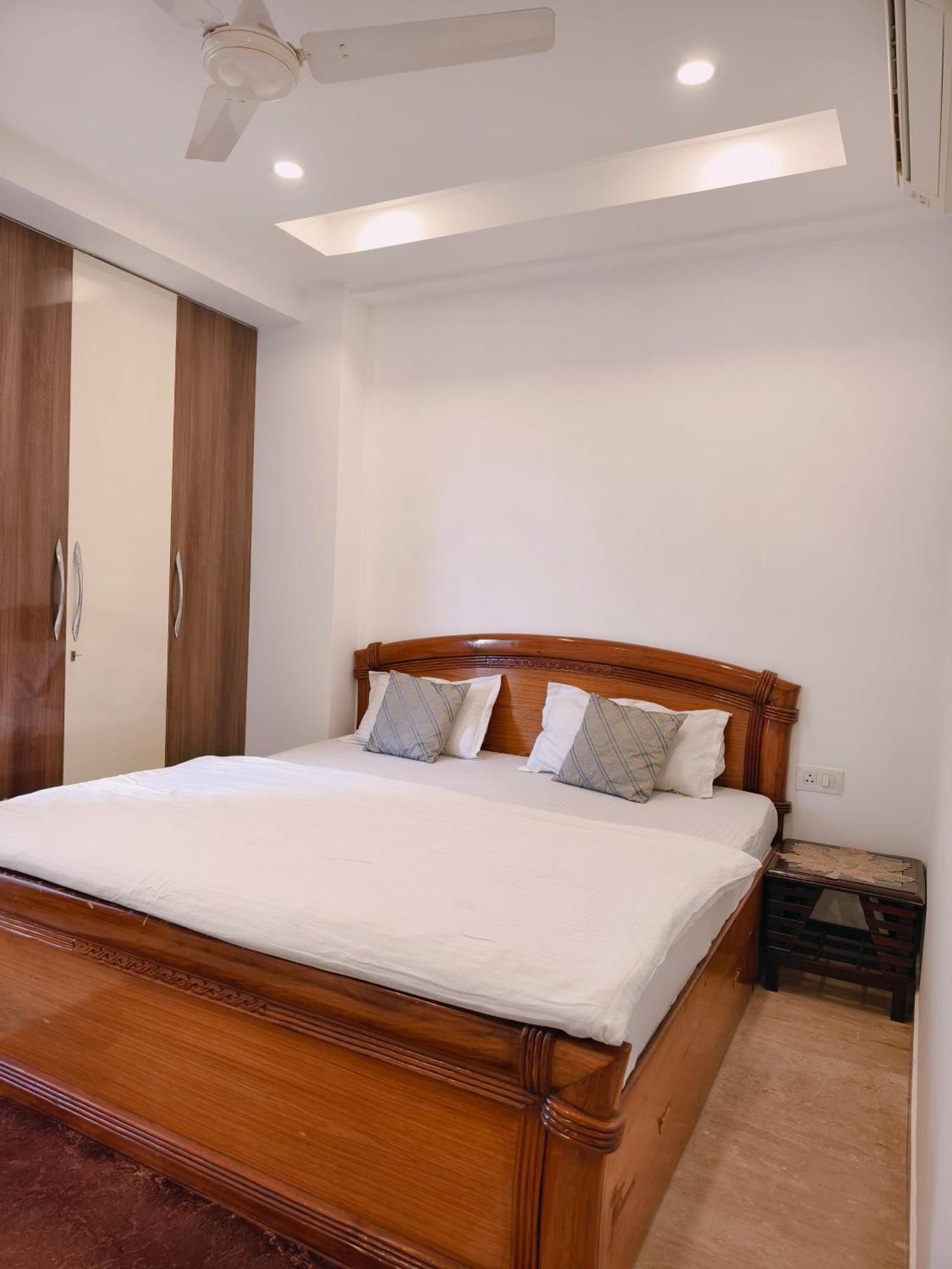 Apartamento Palatial 3bhk With Terrace! Greater Kailash 1