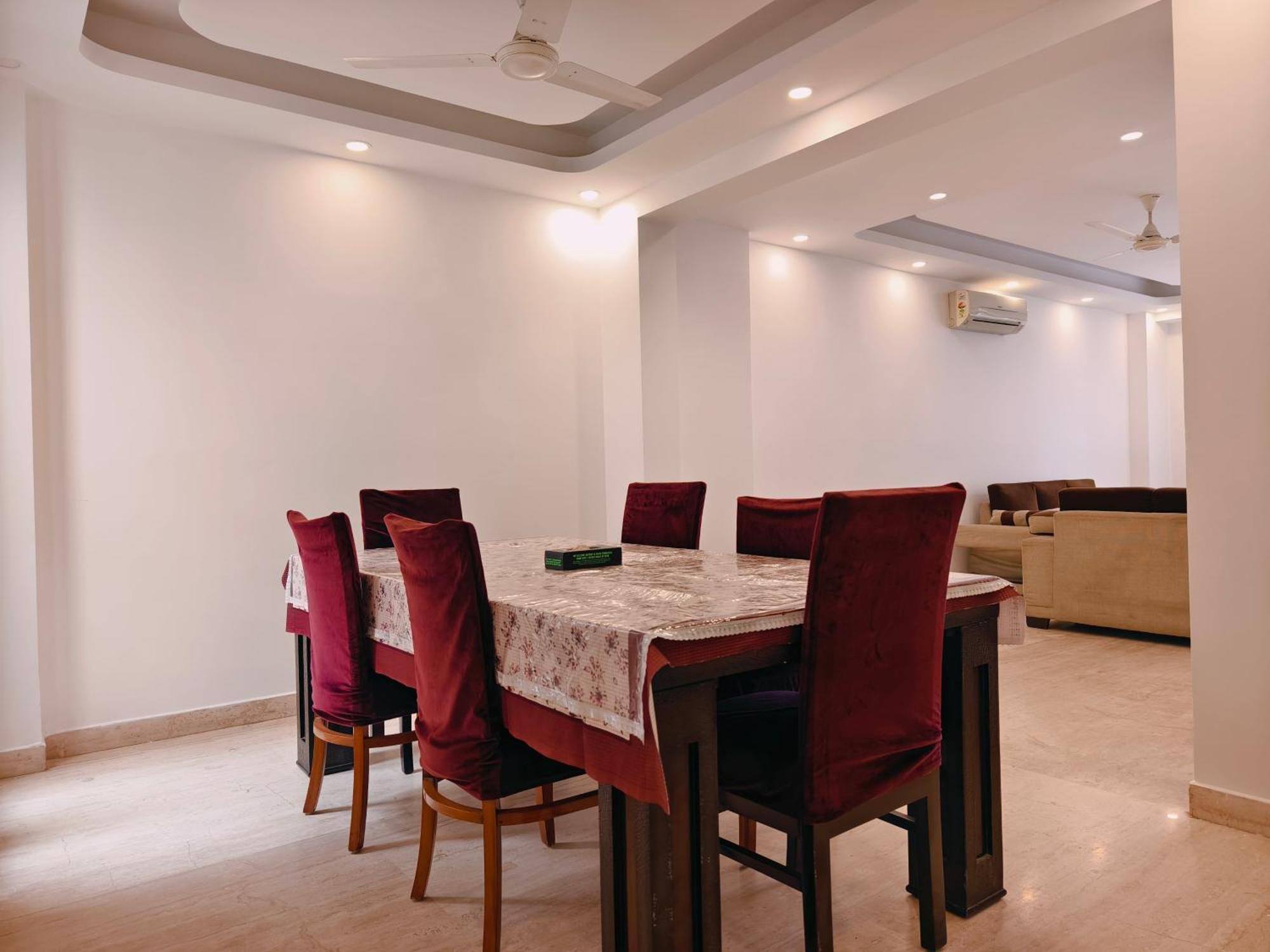 Apartamento Palatial 3bhk With Terrace! Greater Kailash 1 *