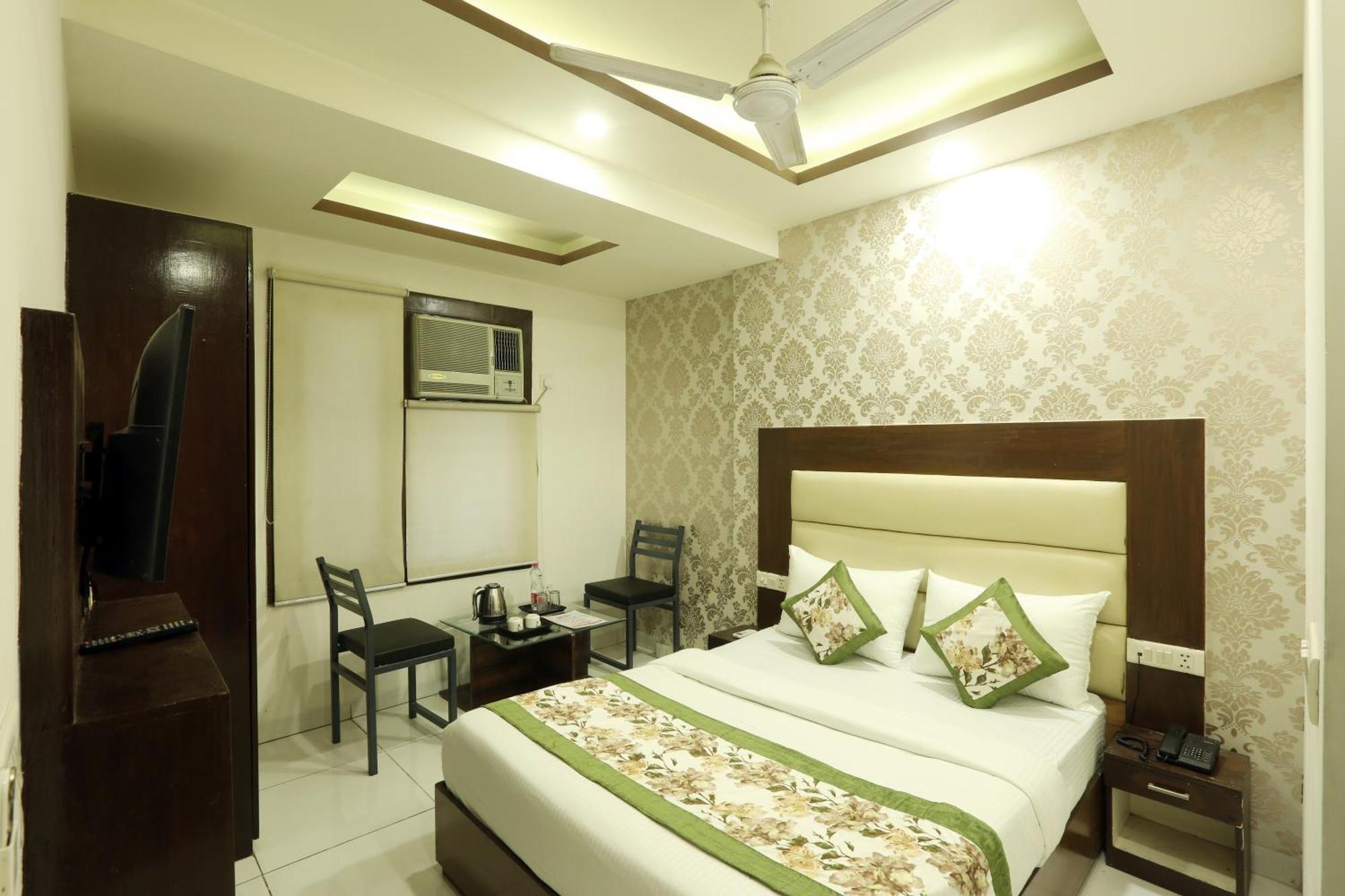 Hotel Triton Grand At Delhi Airport New Delhi
