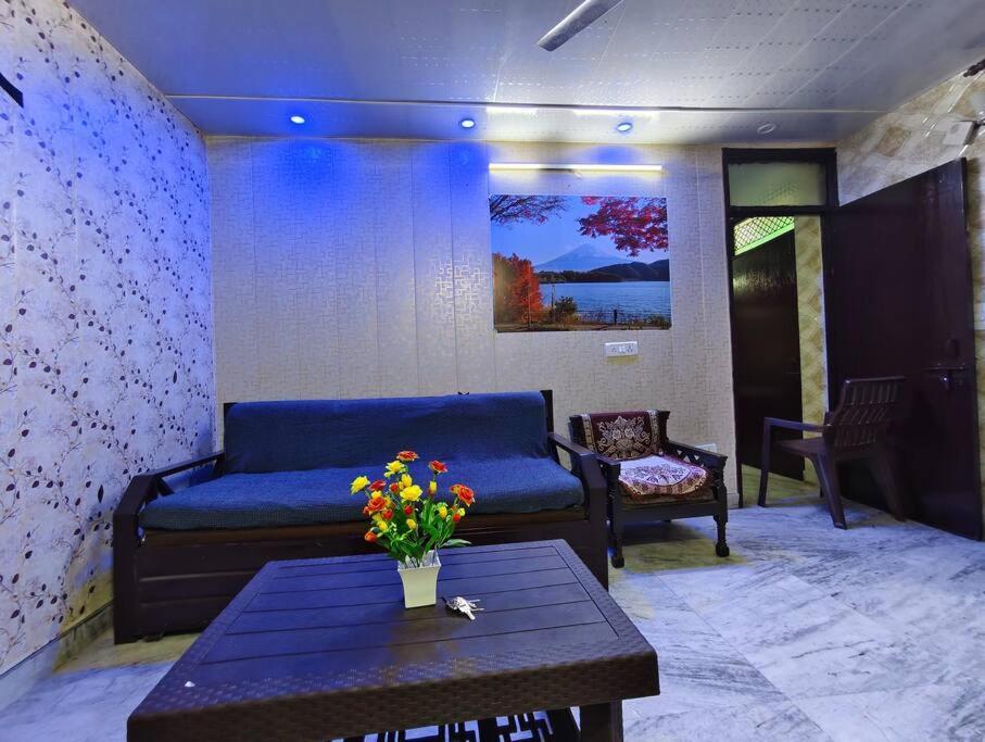 Peaceful 1 Bhk Apartment New Delhi