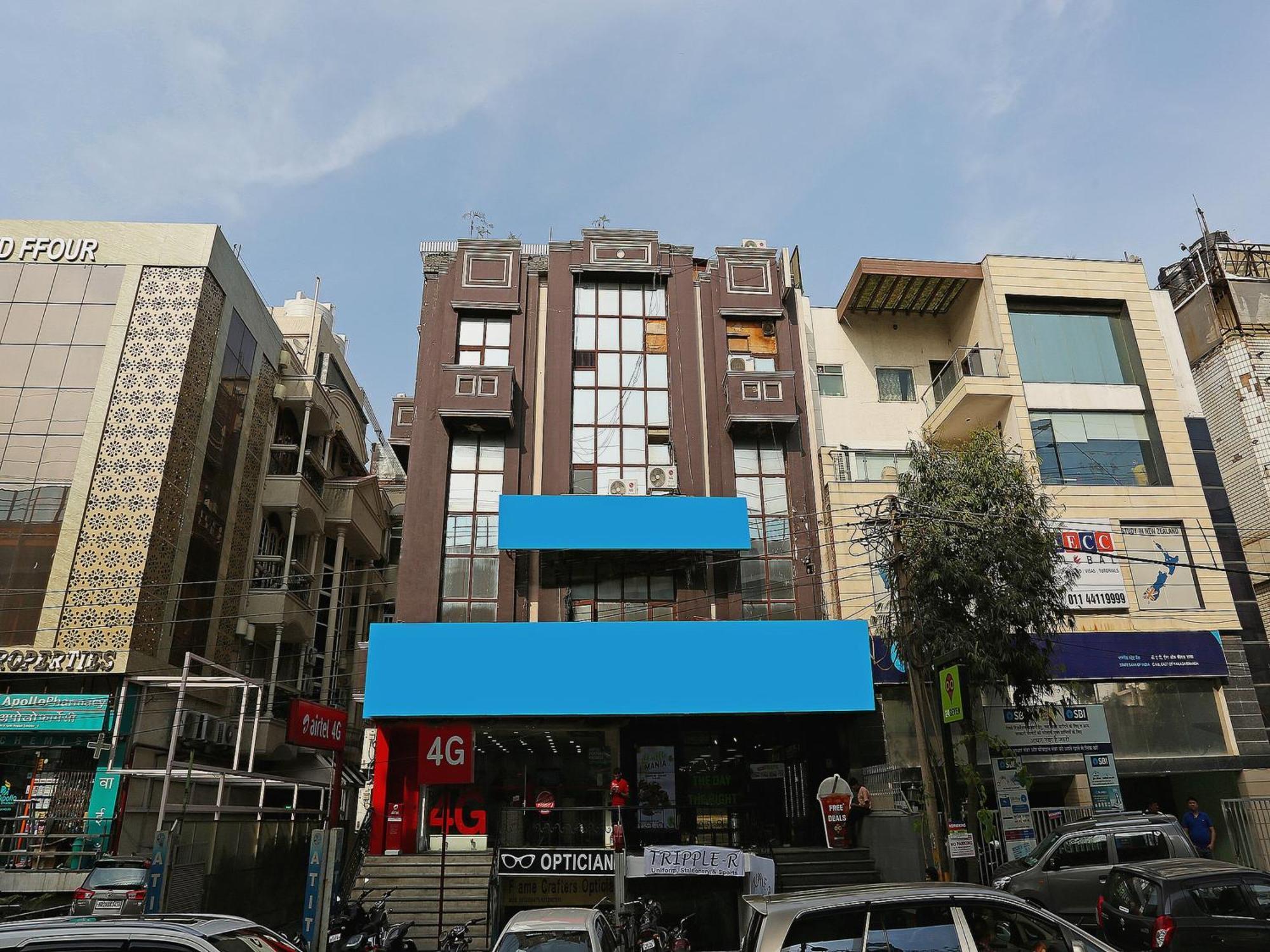 Hotel Oyo Flagship F Five