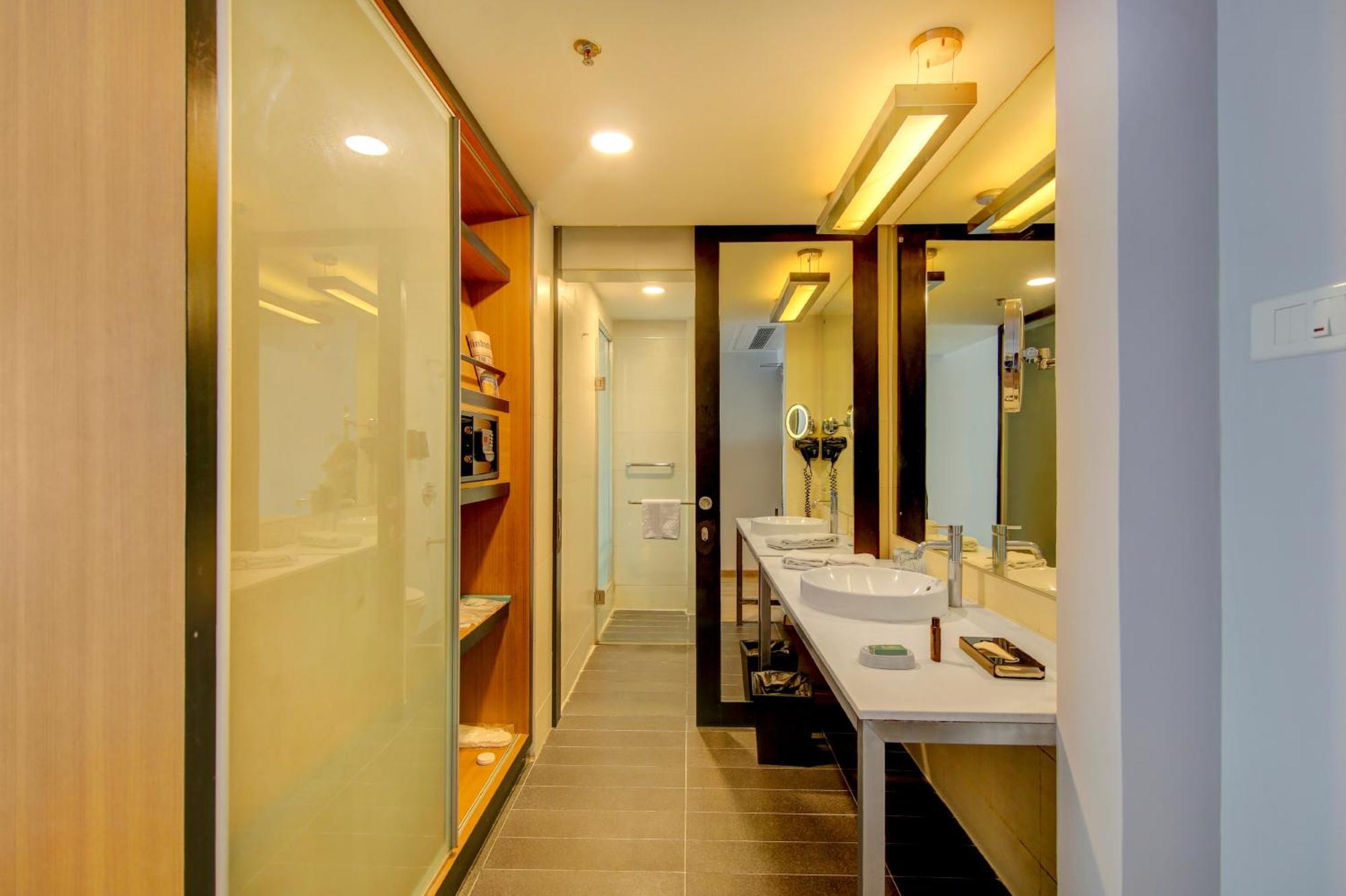 The Hotel Shanti Near Delhi International Airport 3* Nova Deli