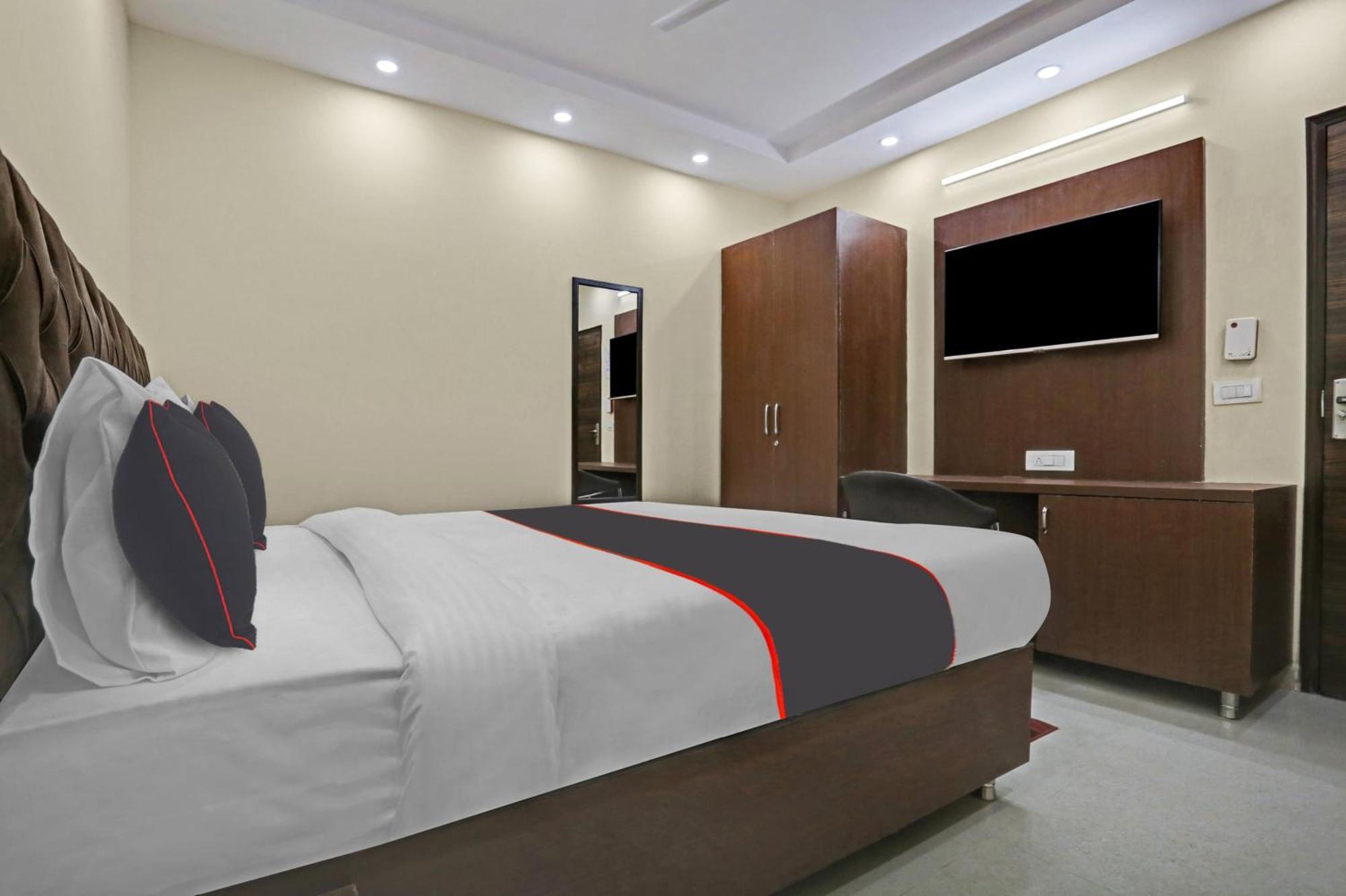 Hotel O Mannat Bhera Enclave Delhi (National Capital Territory of India)
