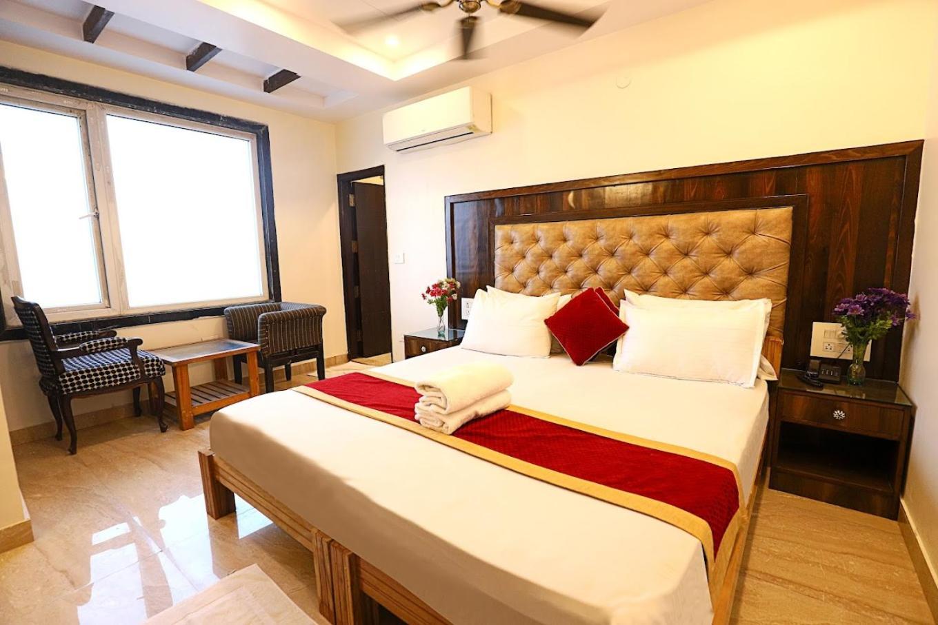 Staybook Atlanta Train Station 4* New Delhi