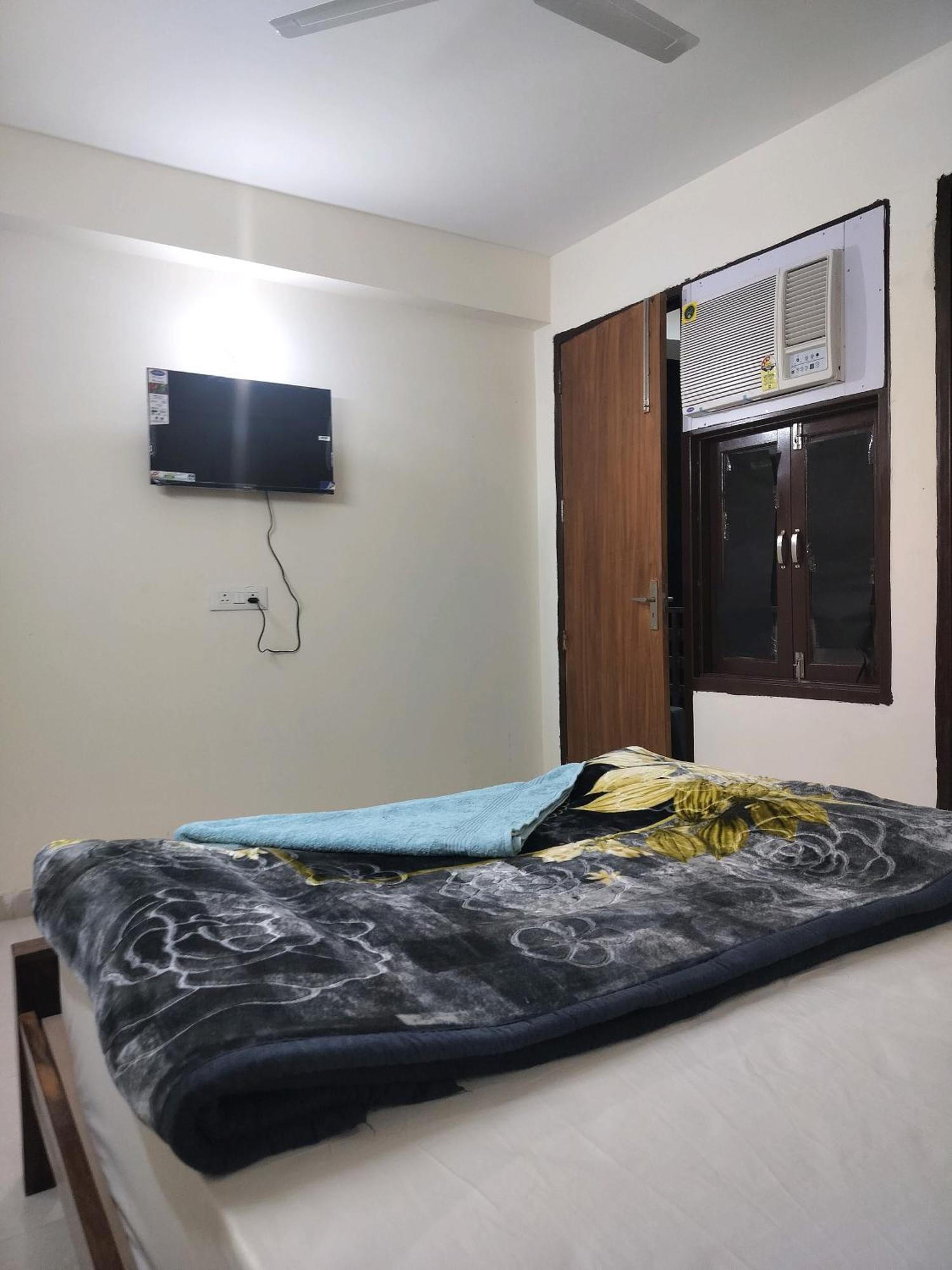 Apartment The Raveesh B6 *