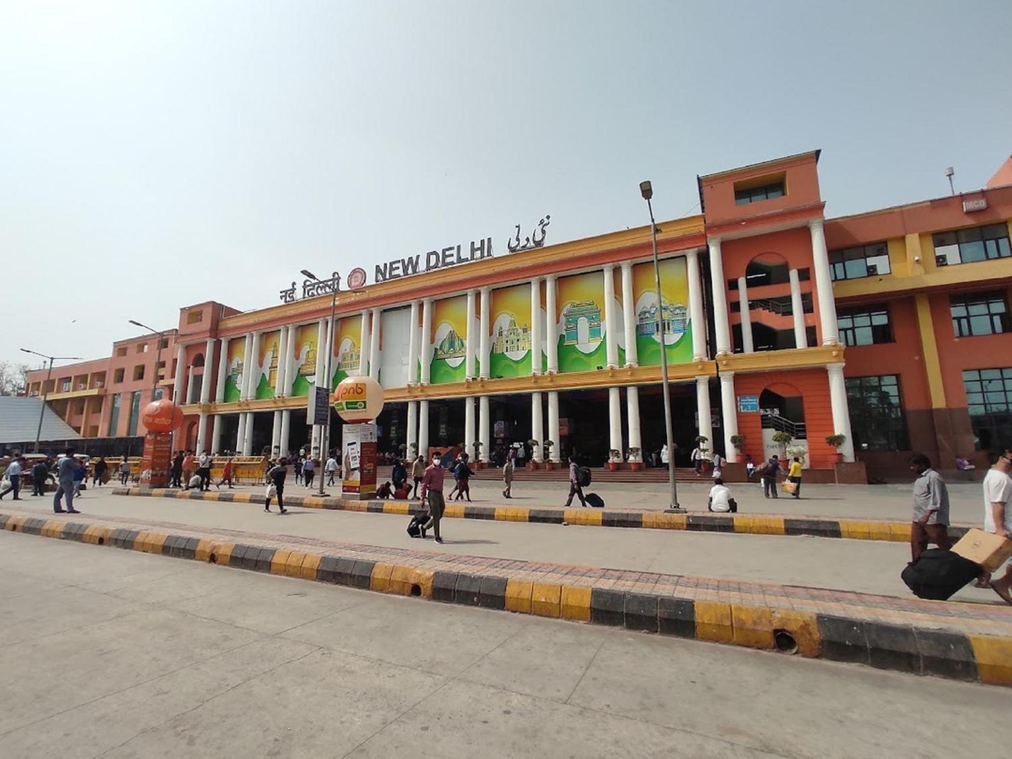 Sapphire At Railway Station * New Delhi
