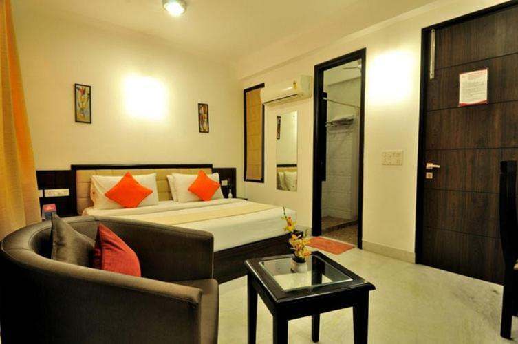 Guest house Rr Residency