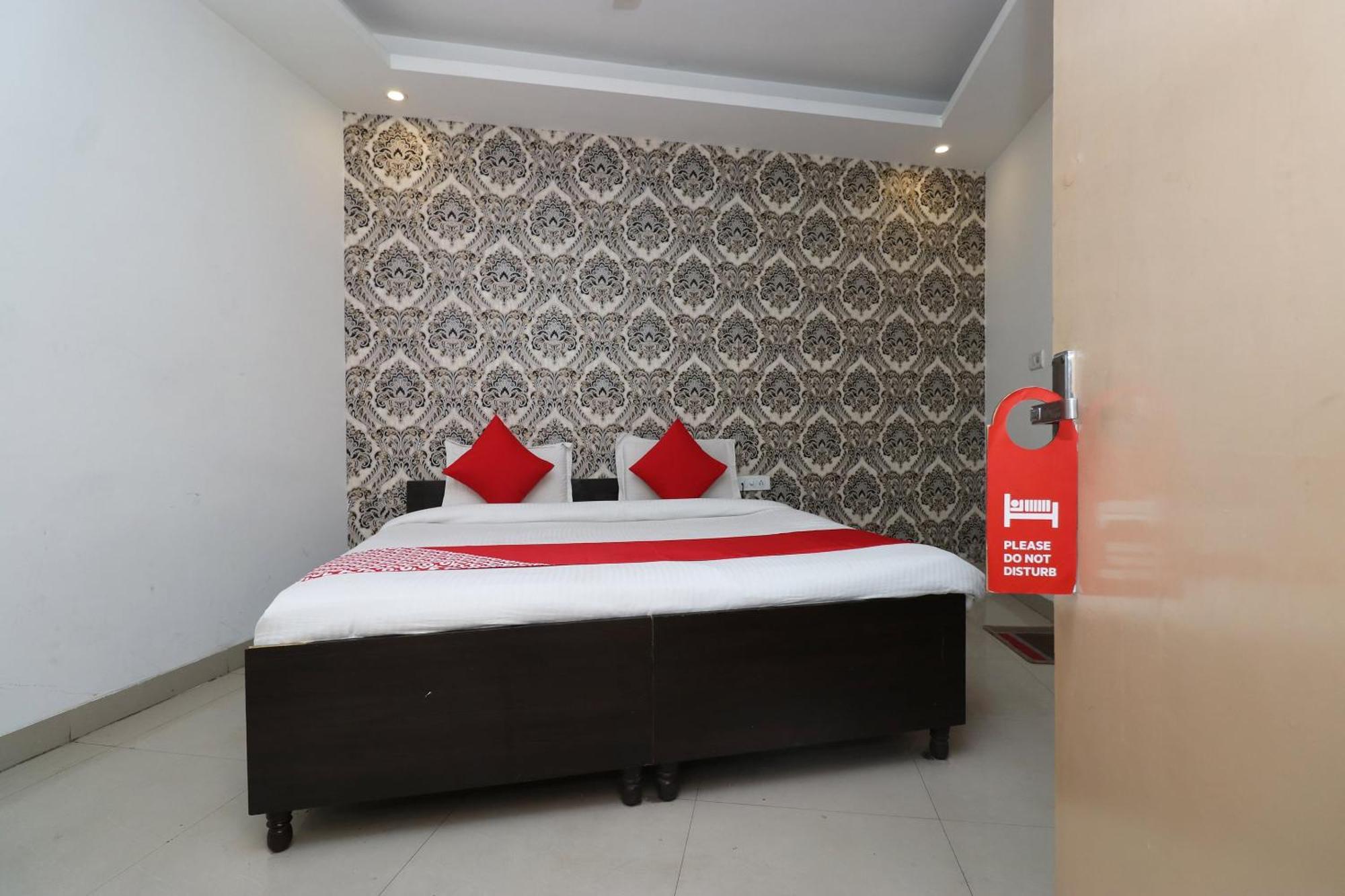 Oyo Flagship Daimond Hotel New Delhi