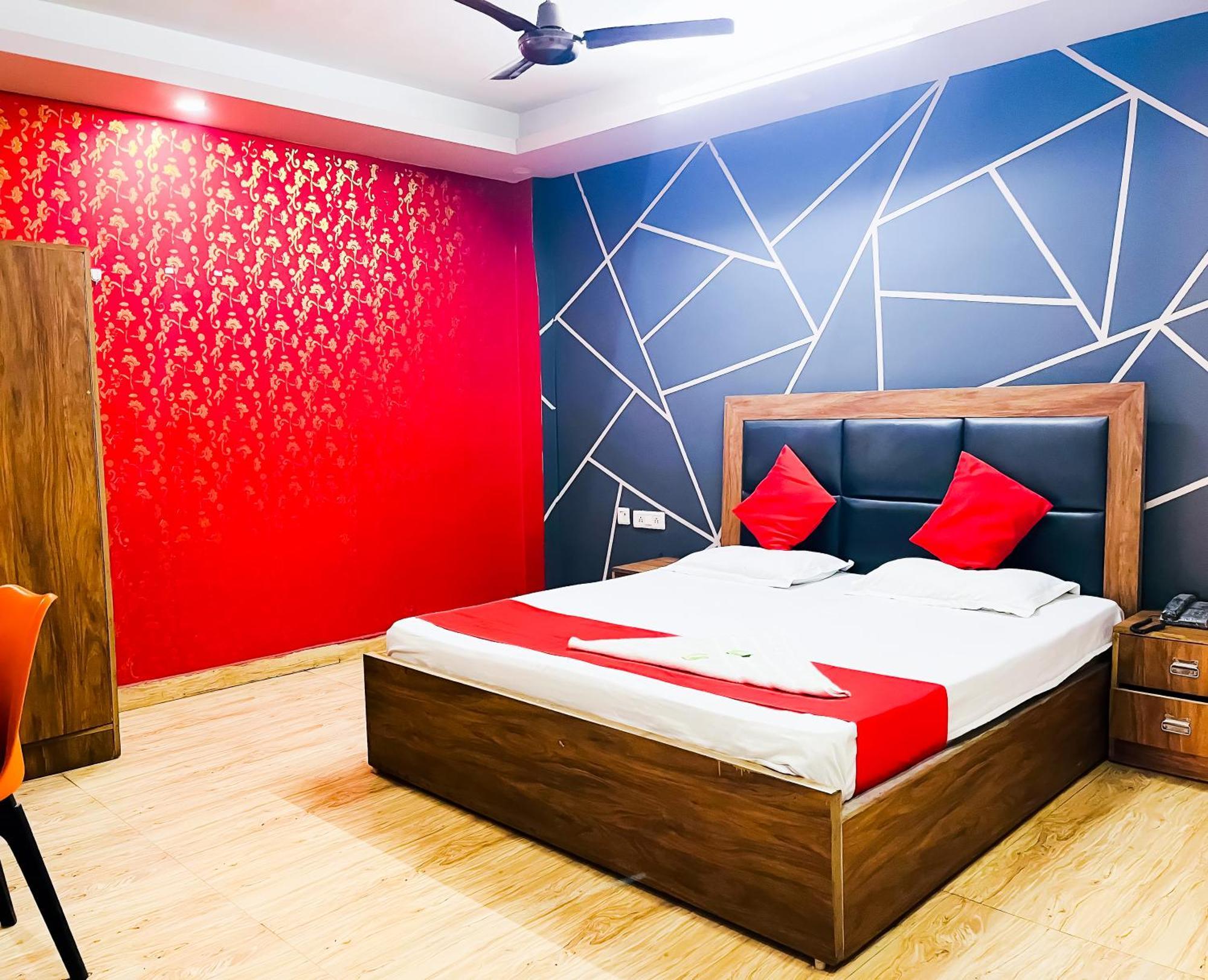 Bashistha - 2mint Walk Nizamuddin Railway Station 4*