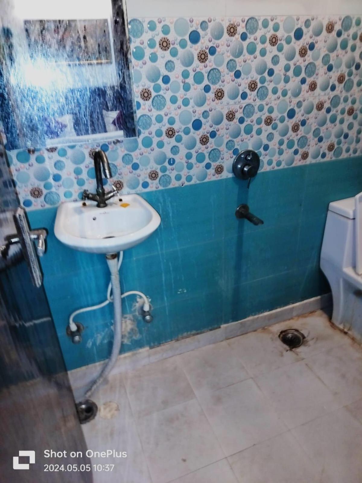 Janvi Palace Hotel