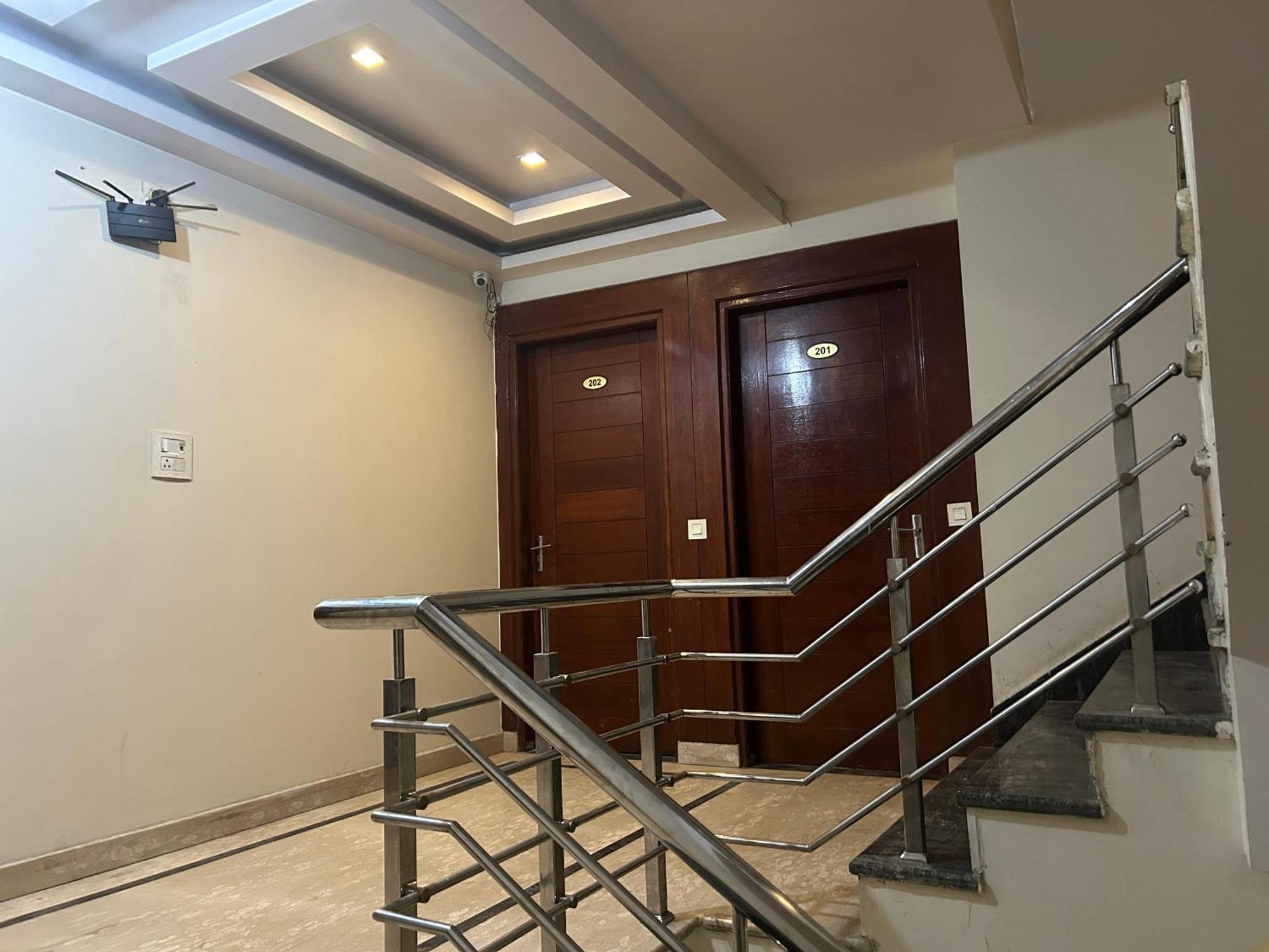 Sapphire At Railway Station Guest house New Delhi
